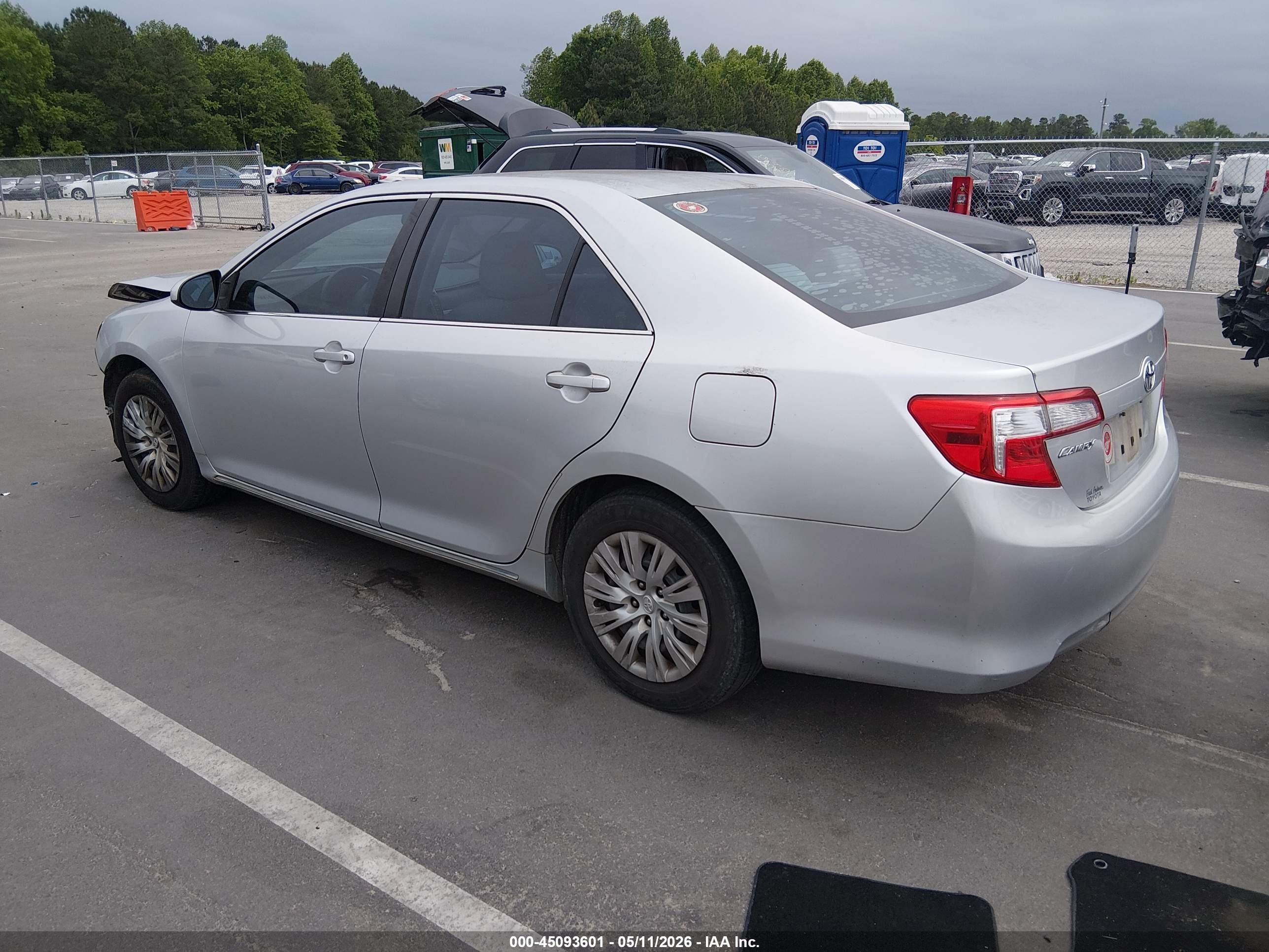 2012 Toyota Camry Le Silver vin: 4T1BF1FK5CU024888