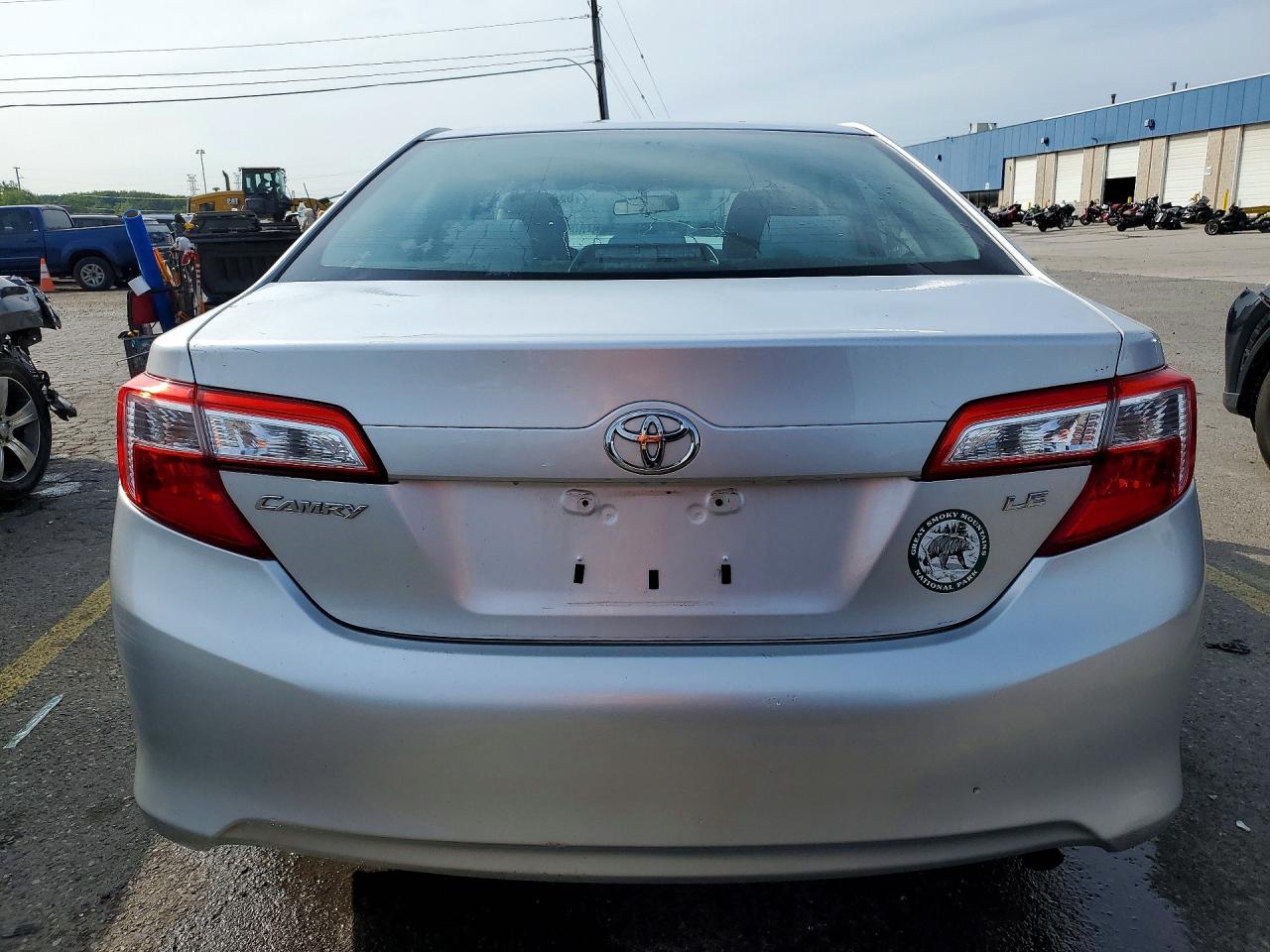2012 Toyota Camry Le Silver vin: 4T1BF1FK5CU027208
