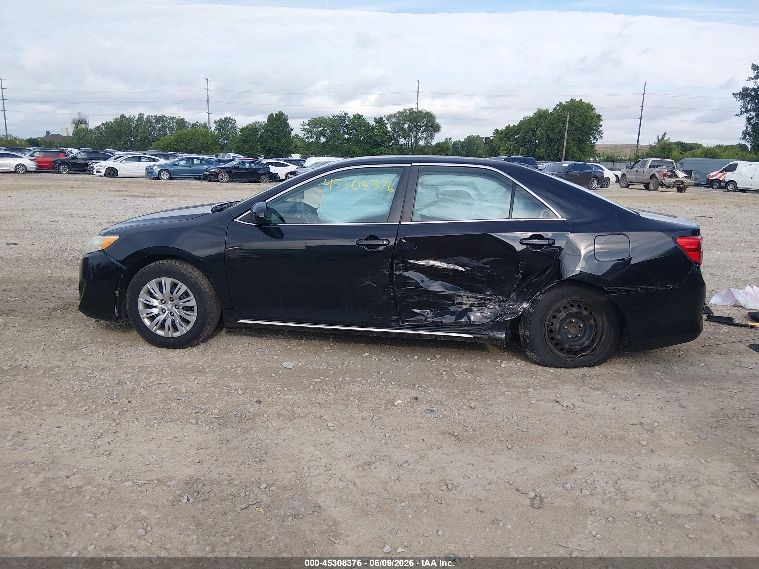 2012 Toyota Camry Le Black vin: 4T1BF1FK5CU031422