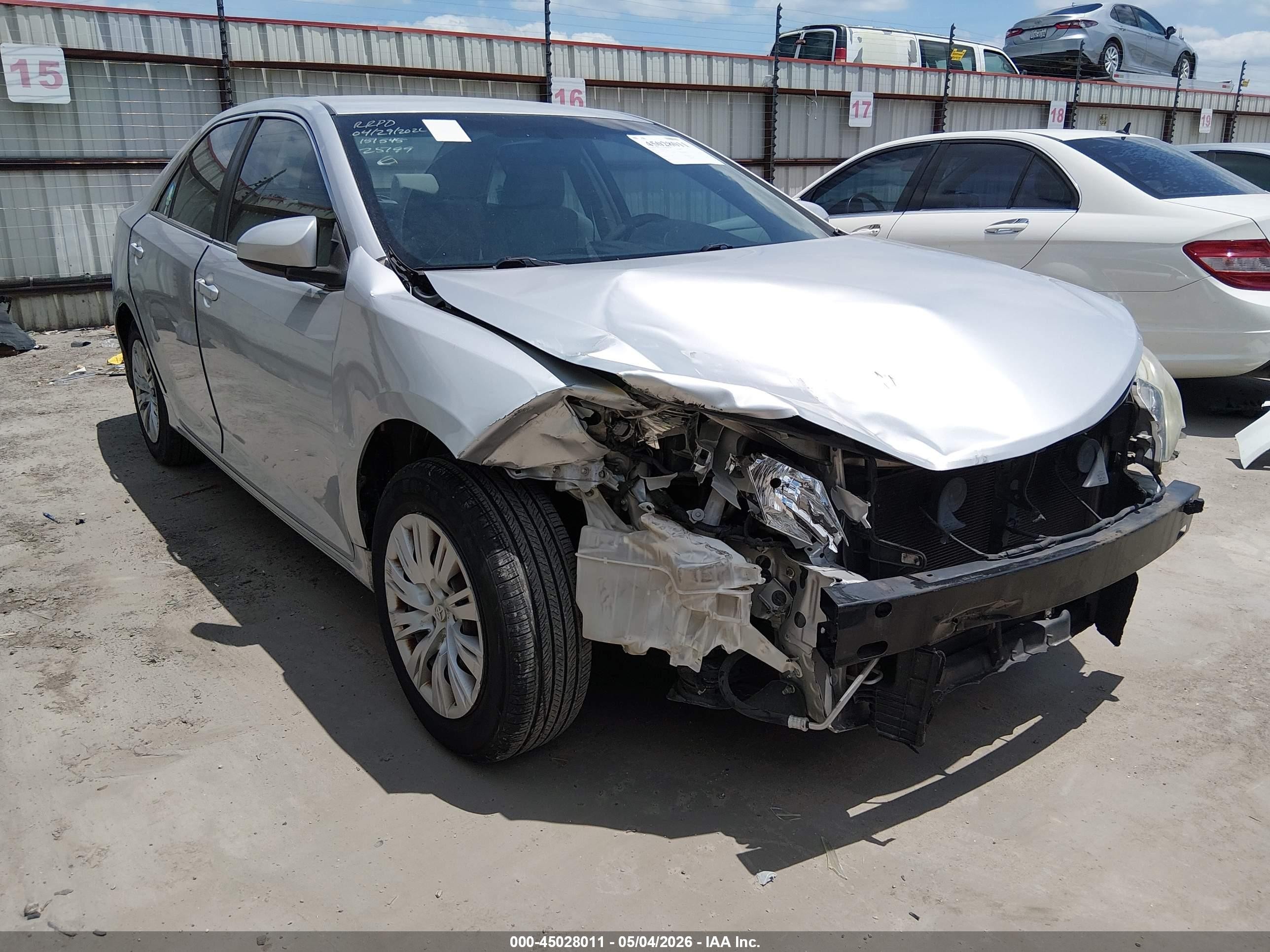 2012 Toyota Camry Le Silver vin: 4T1BF1FK5CU040671