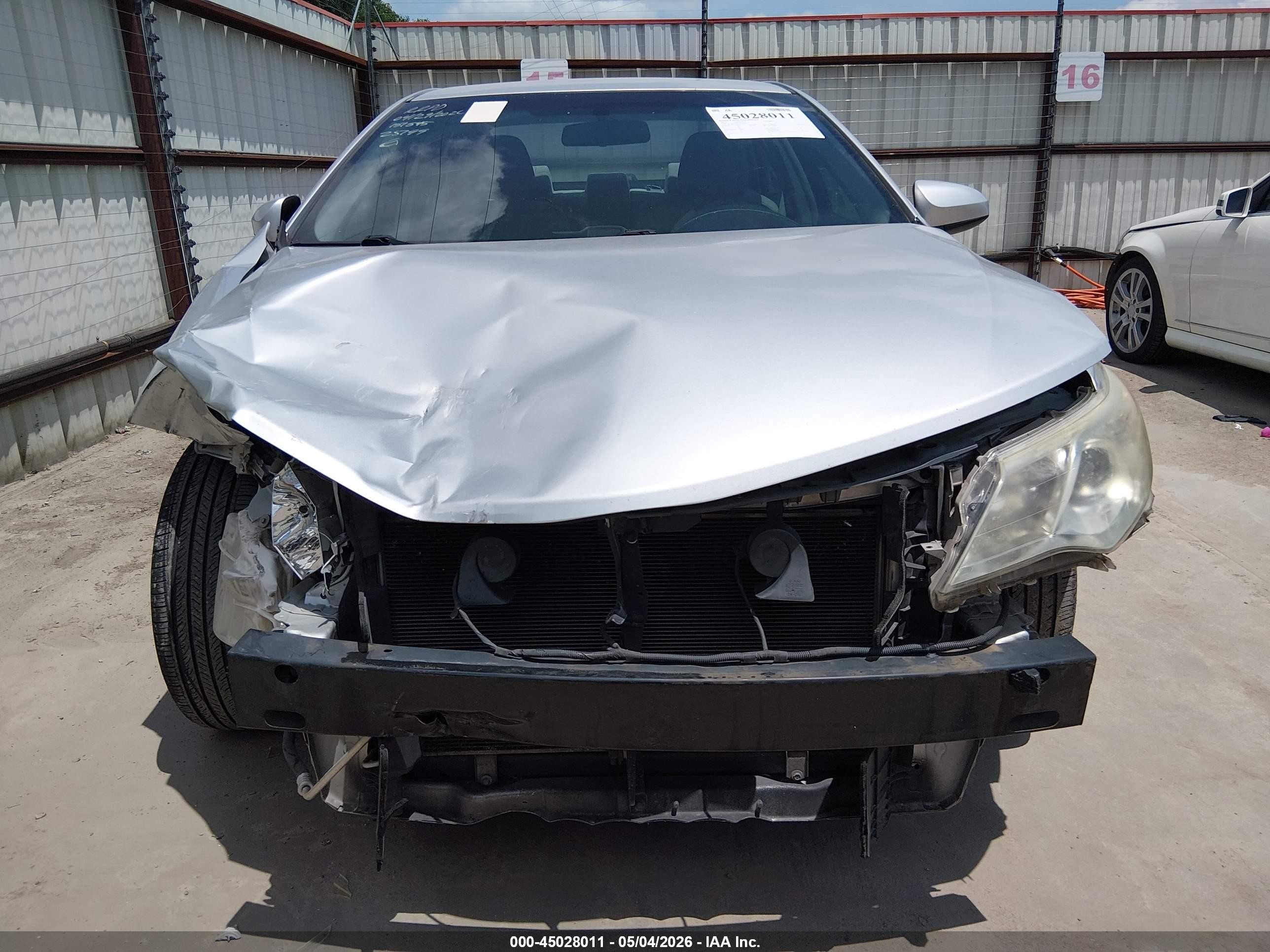 2012 Toyota Camry Le Silver vin: 4T1BF1FK5CU040671