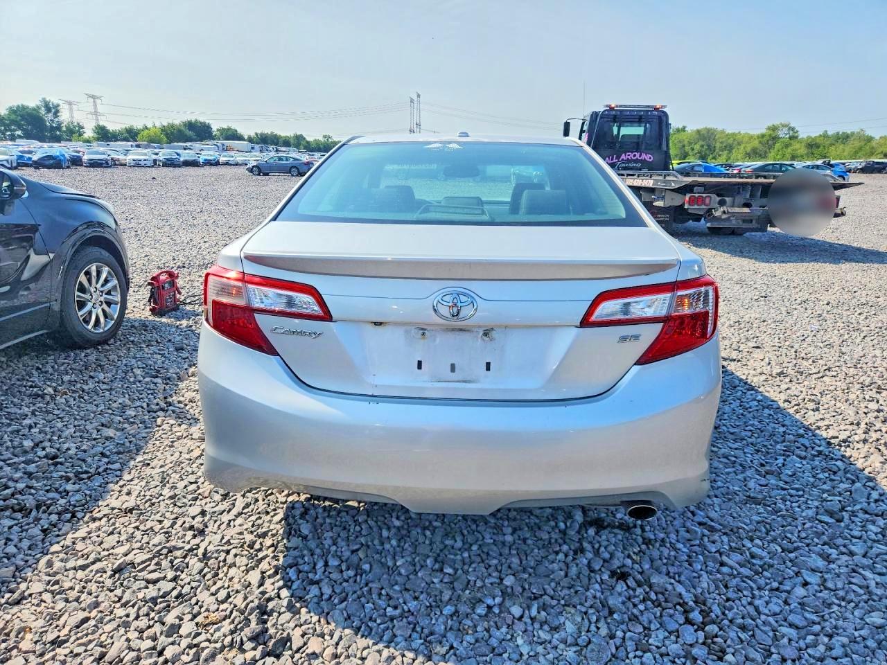 2012 Toyota Camry Se Silver vin: 4T1BF1FK5CU048107
