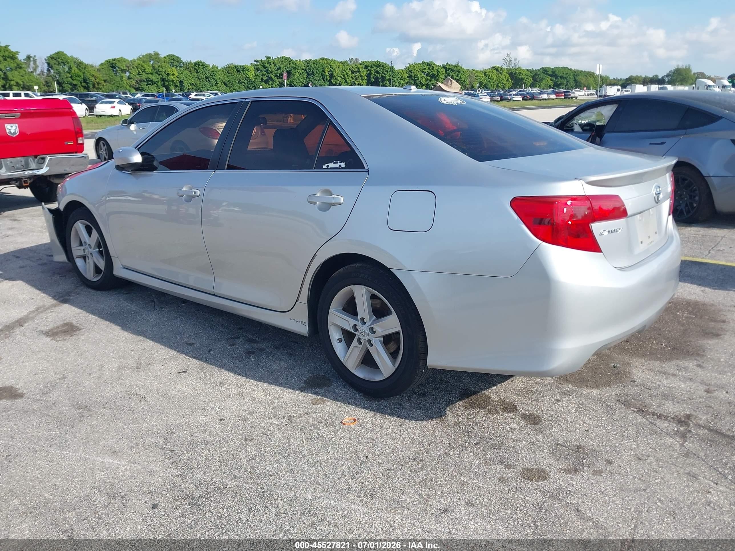 2012 Toyota Camry Se Silver vin: 4T1BF1FK5CU050956