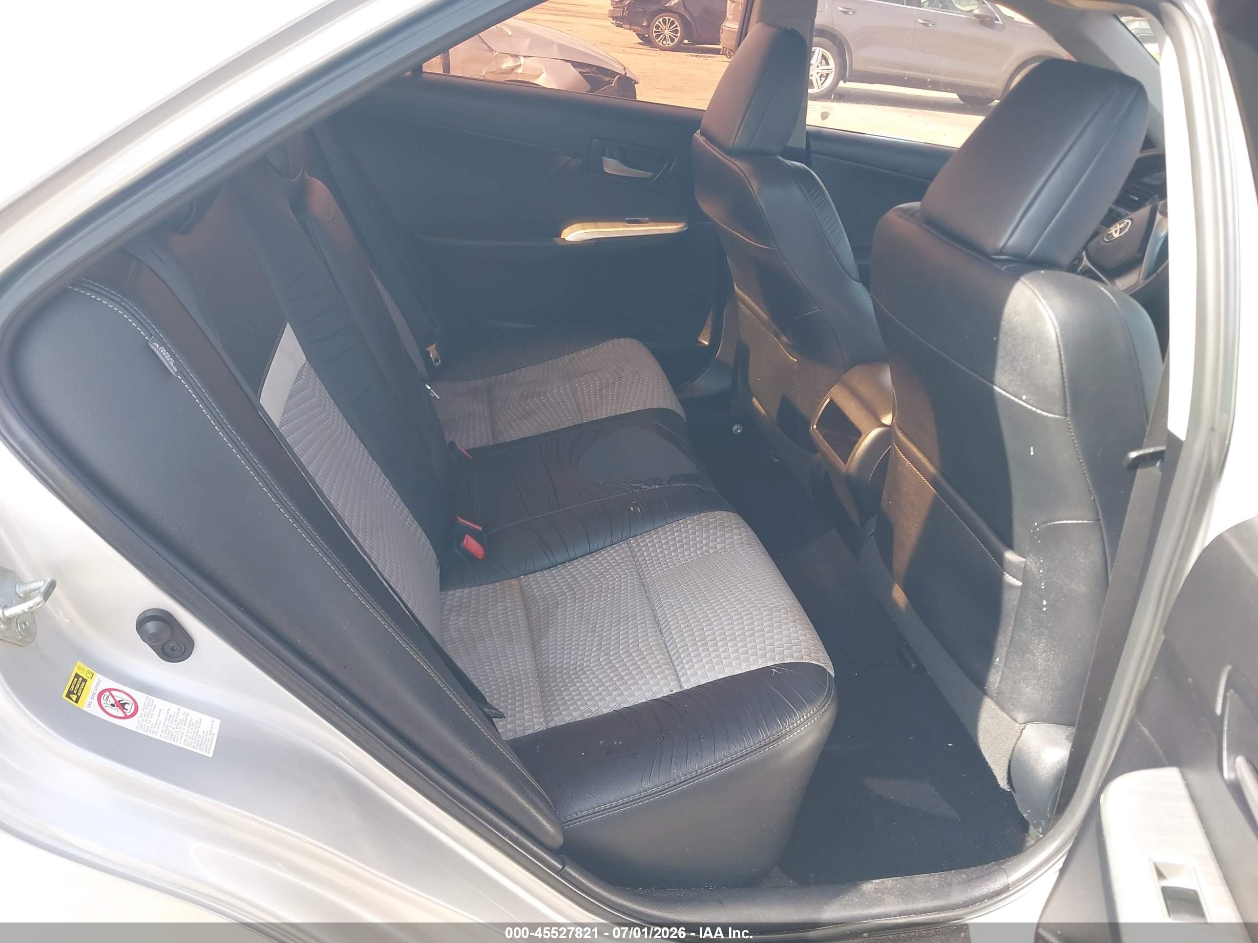 2012 Toyota Camry Se Silver vin: 4T1BF1FK5CU050956
