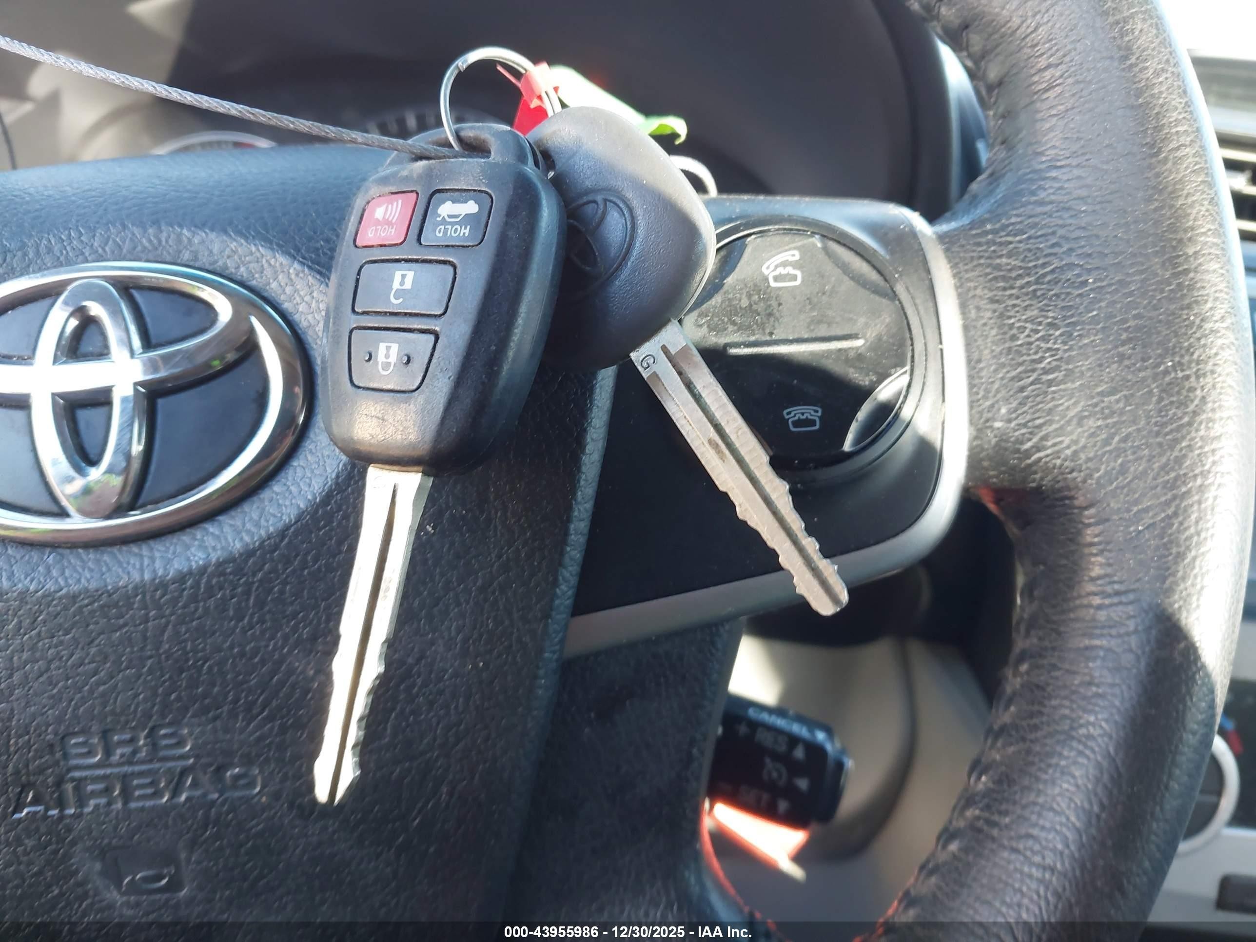 2012 Toyota Camry Xle Silver vin: 4T1BF1FK5CU063514