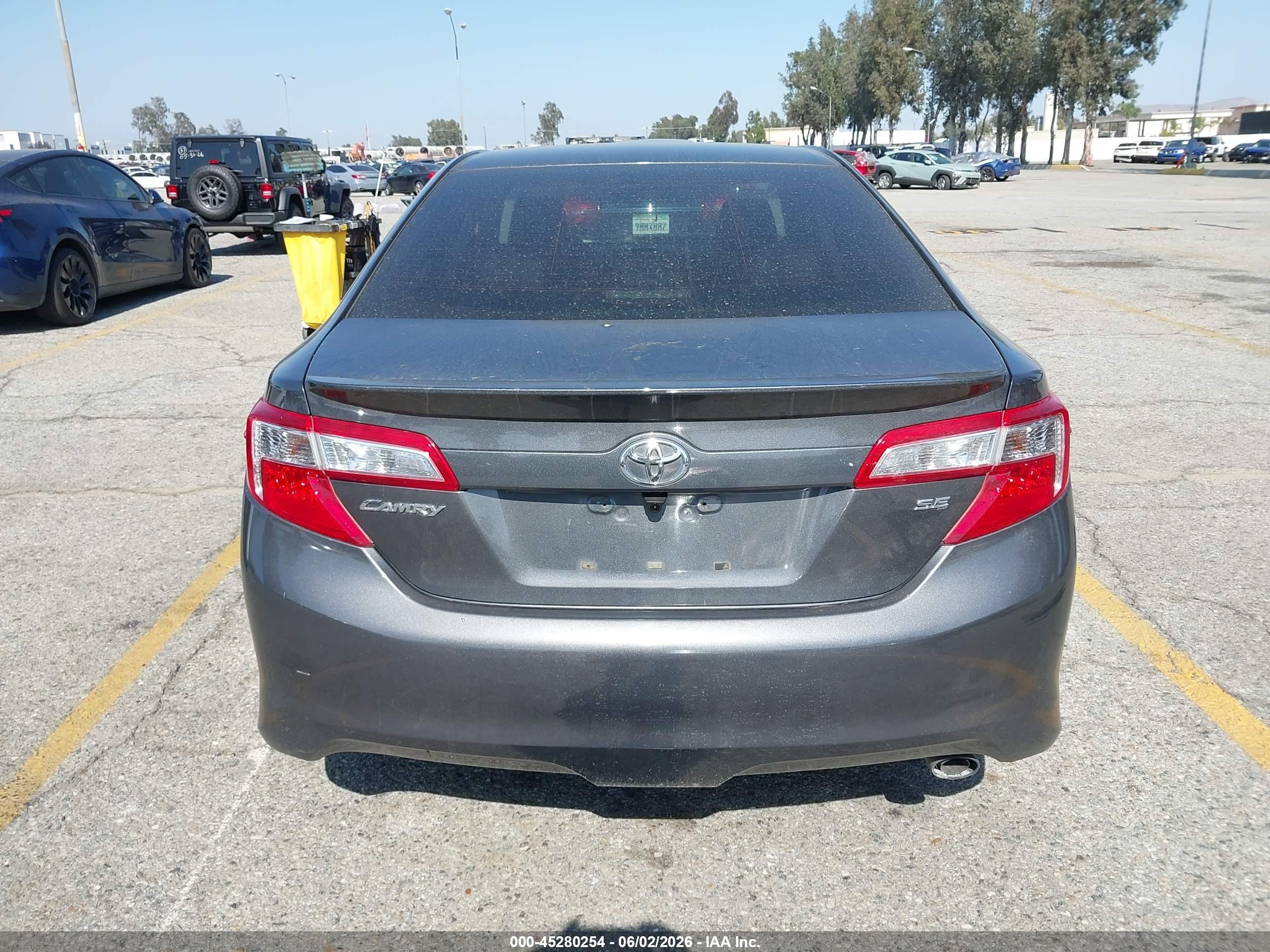 2012 Toyota Camry Se Серый vin: 4T1BF1FK5CU080068