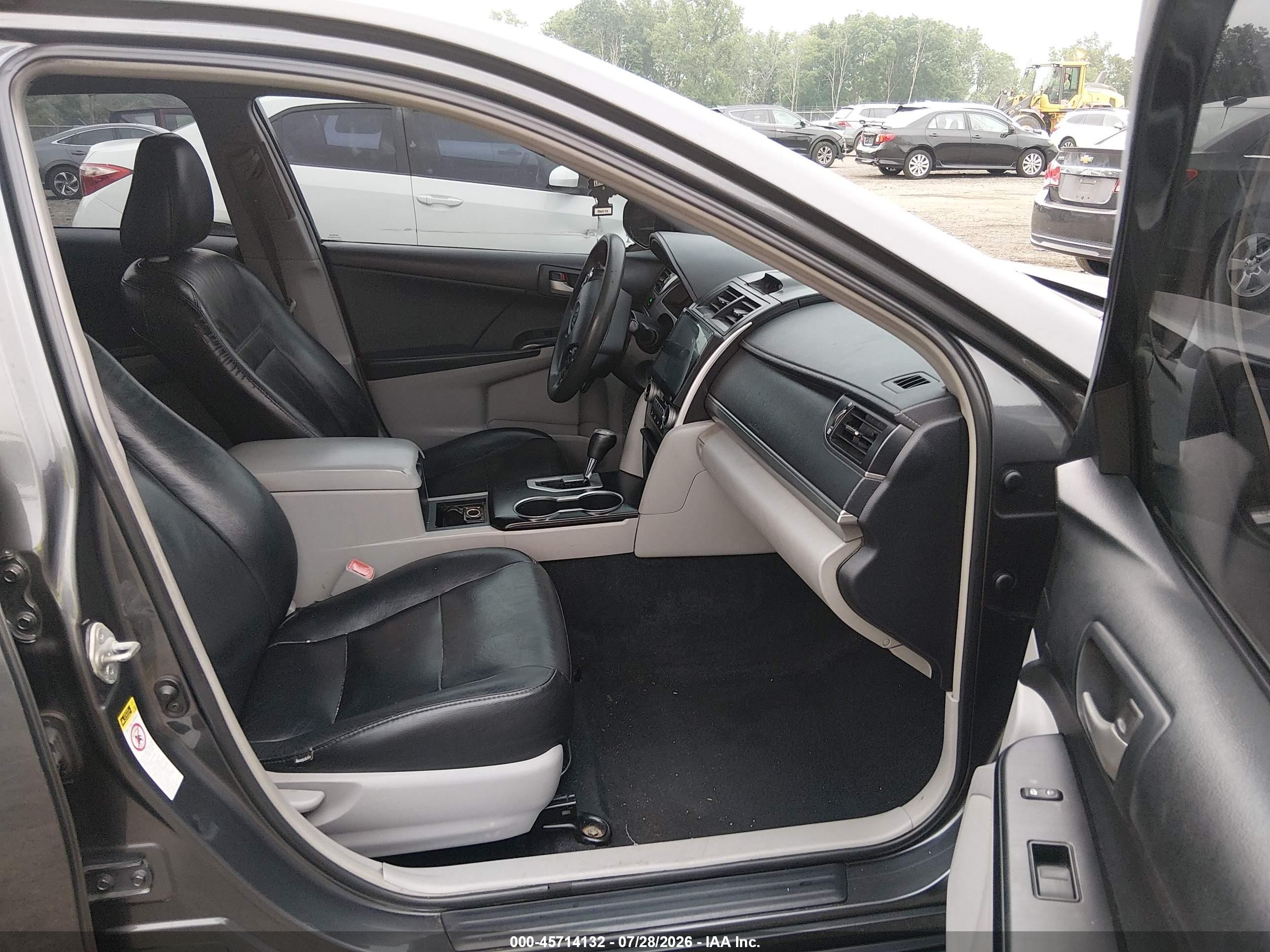 2012 Toyota Camry Le Gray vin: 4T1BF1FK5CU087795