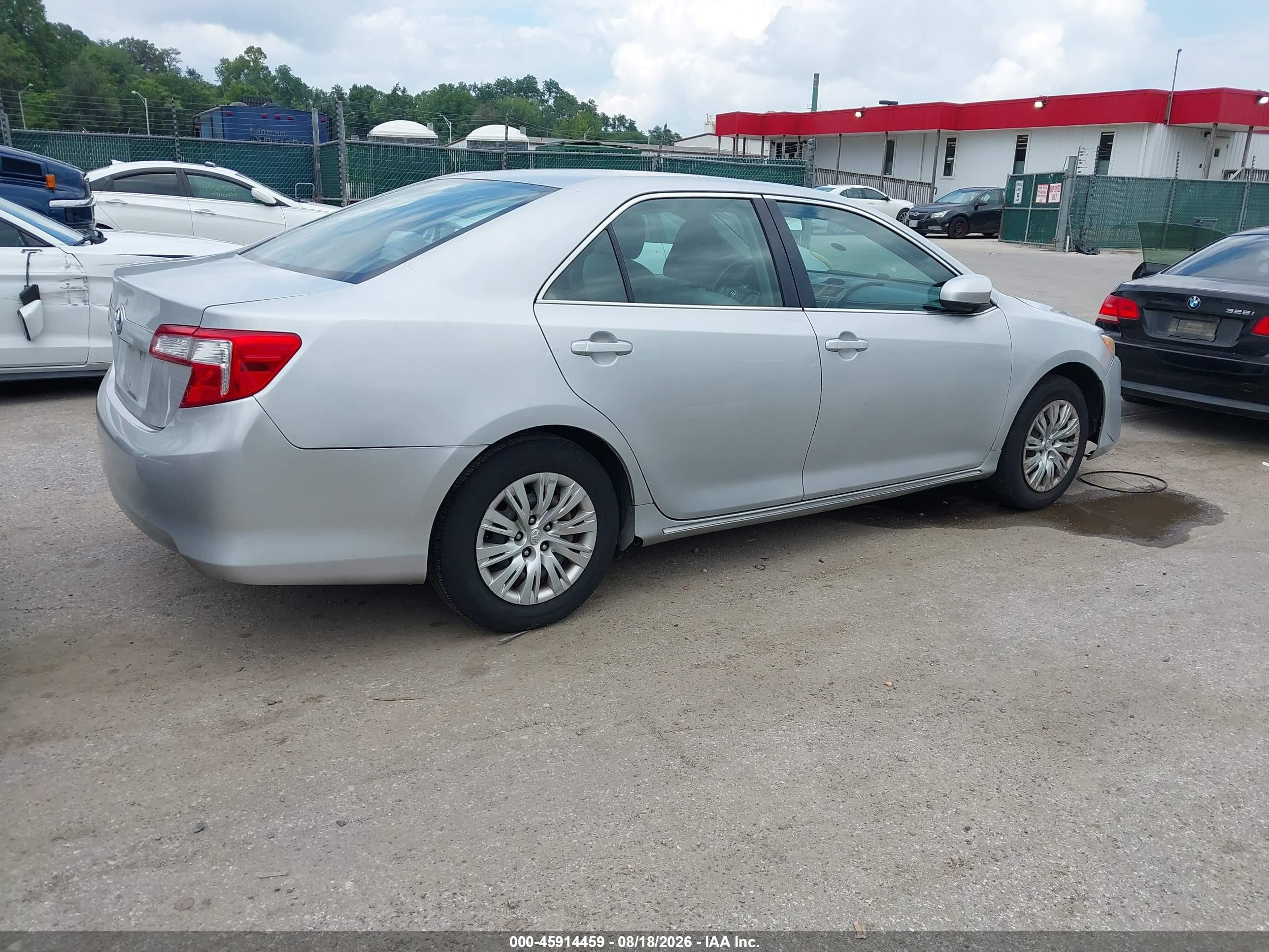 2012 Toyota Camry Le Silver vin: 4T1BF1FK5CU092317