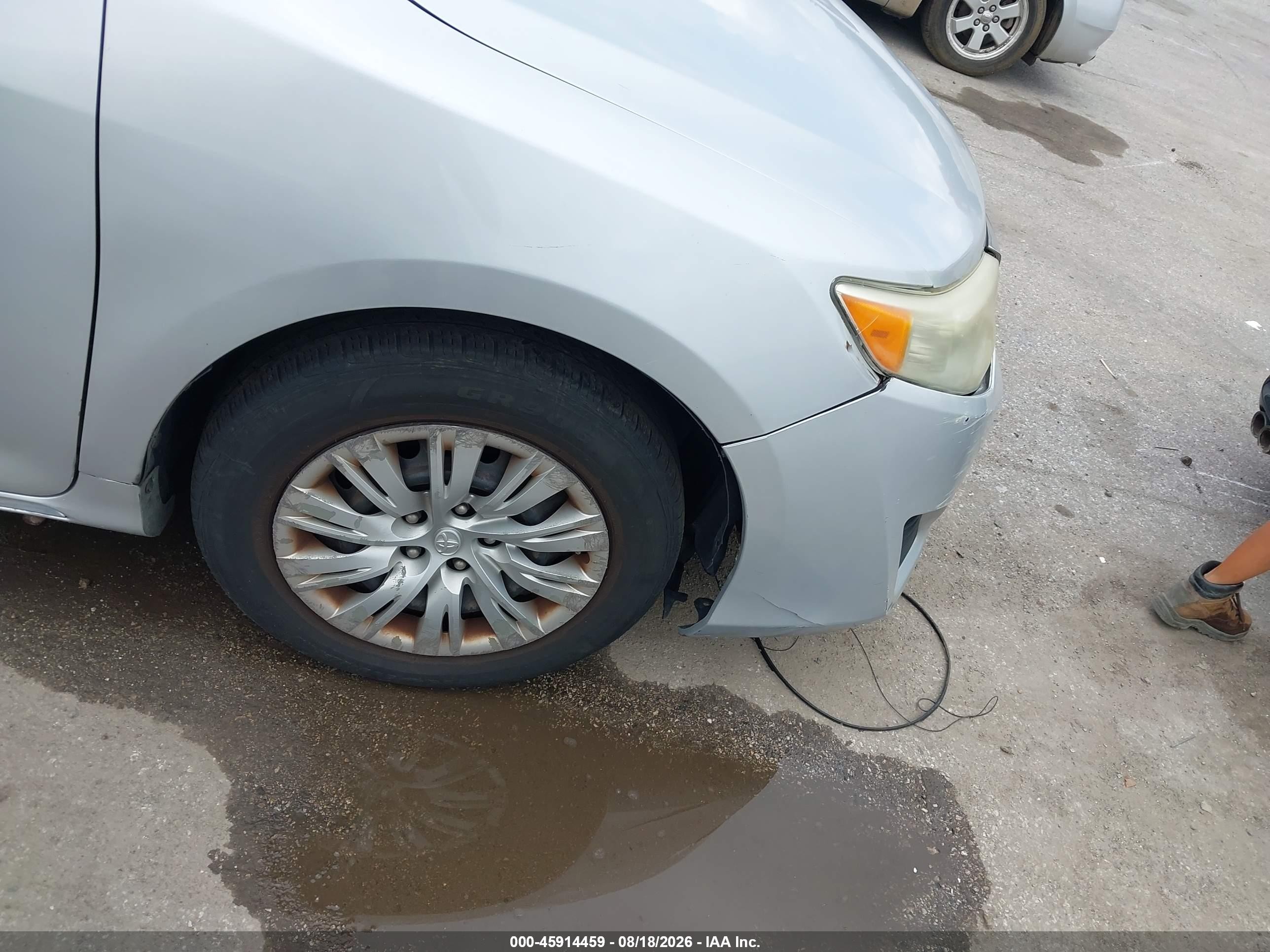 2012 Toyota Camry Le Silver vin: 4T1BF1FK5CU092317