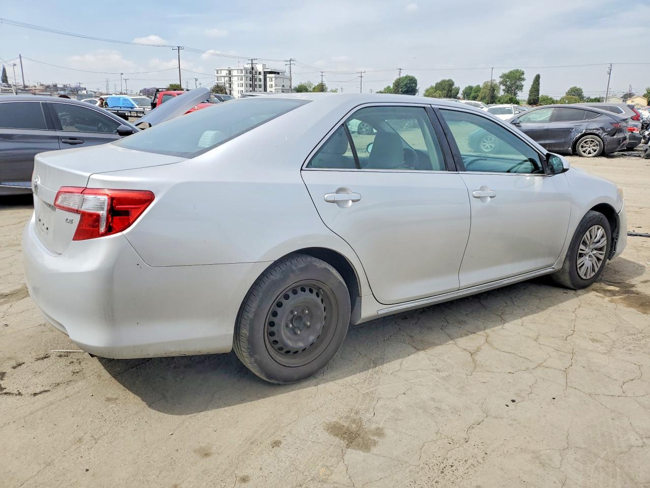 2012 Toyota Camry Le Серебряный vin: 4T1BF1FK5CU114266