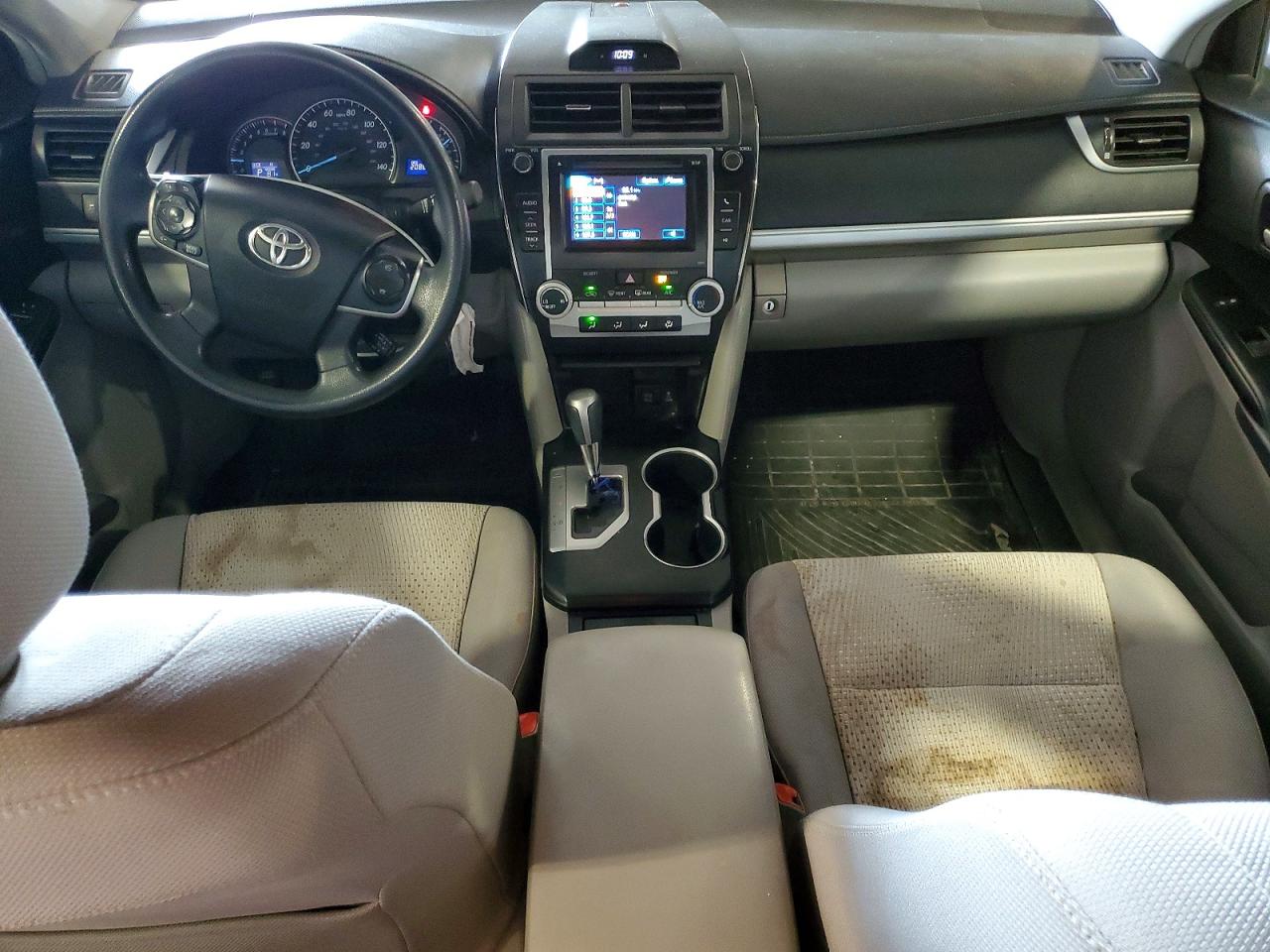 2012 Toyota Camry Le Silver vin: 4T1BF1FK5CU114915