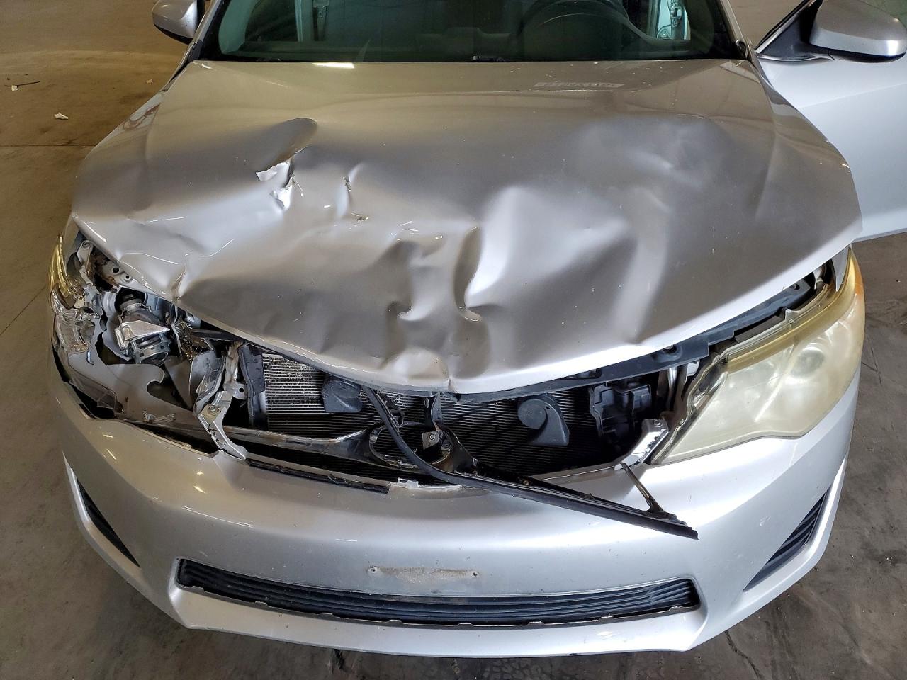 2012 Toyota Camry Le Silver vin: 4T1BF1FK5CU114915