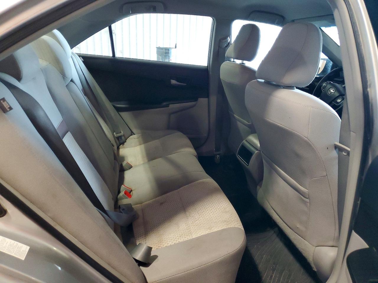 2012 Toyota Camry Le Silver vin: 4T1BF1FK5CU114915