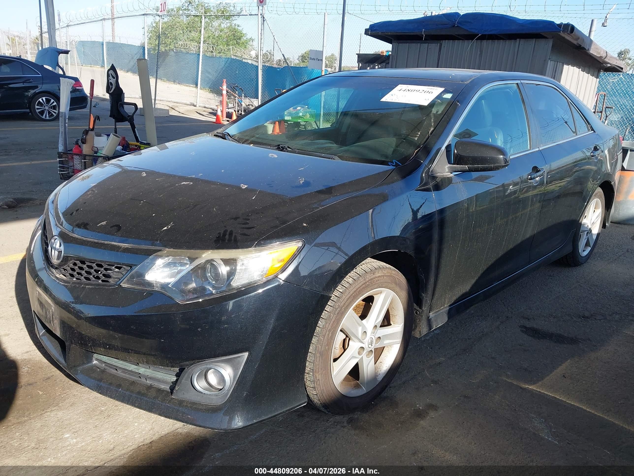 2012 Toyota Camry Se Черный vin: 4T1BF1FK5CU124019