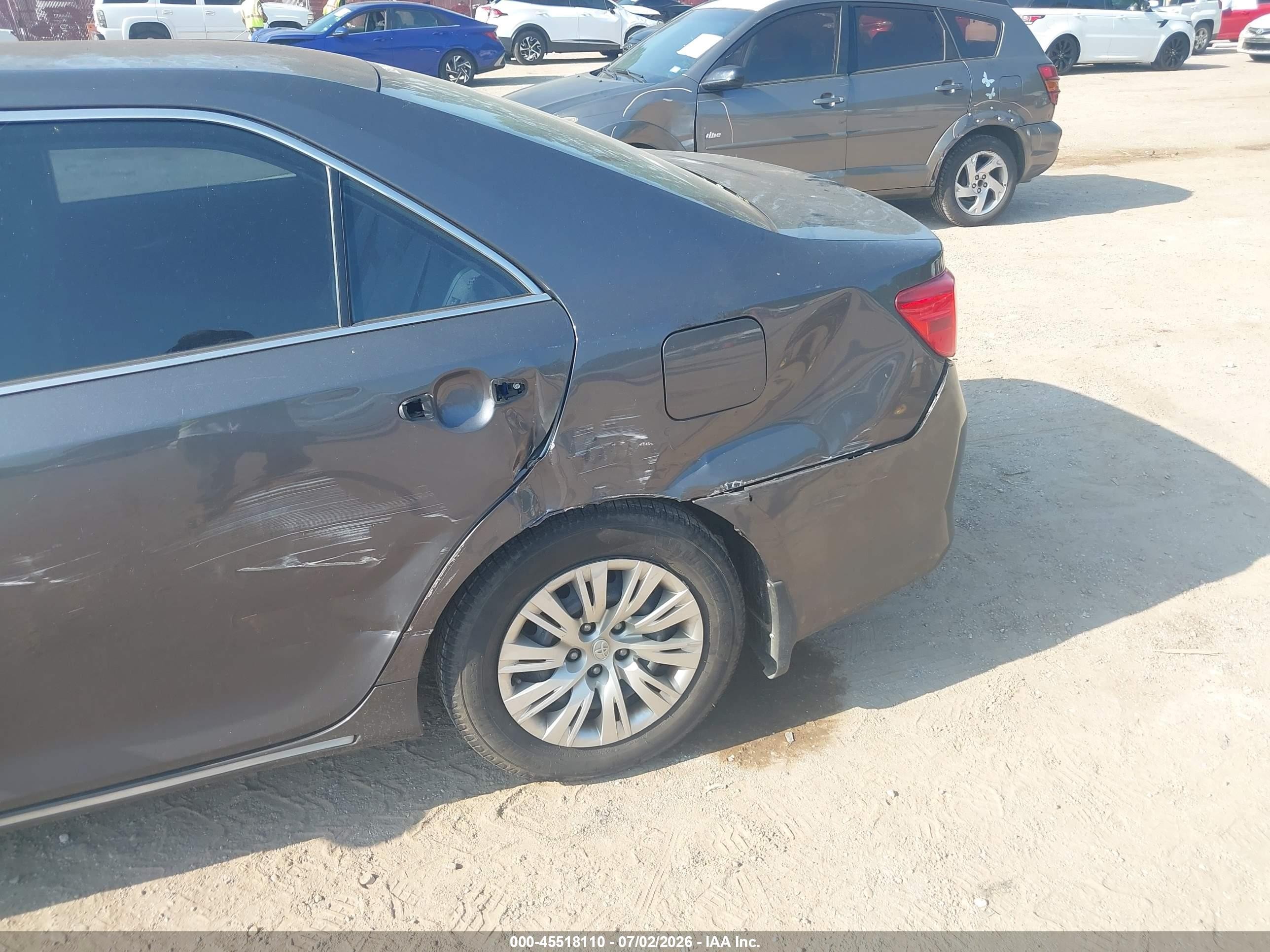 2012 Toyota Camry Le Gray vin: 4T1BF1FK5CU128166