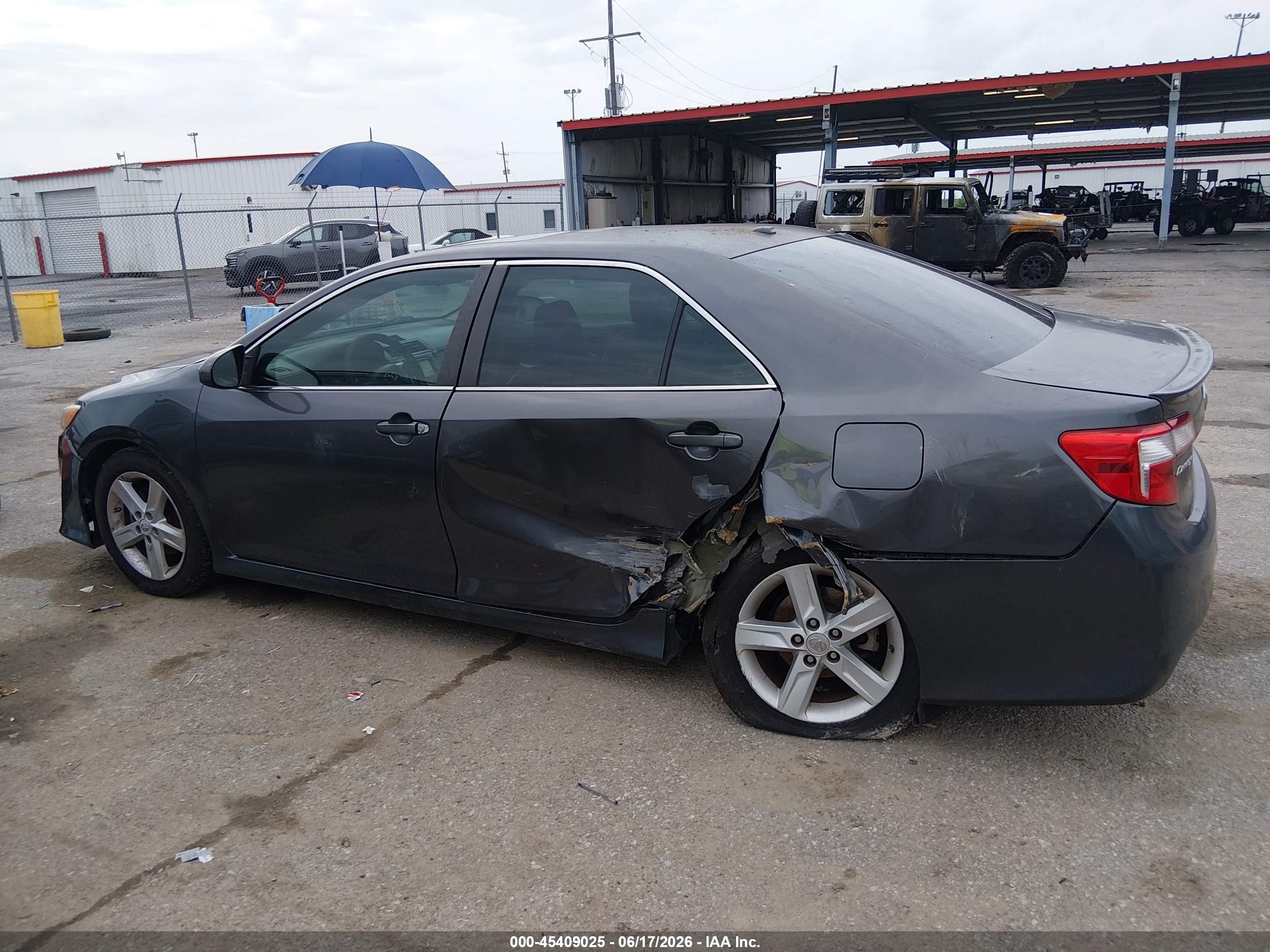 2012 Toyota Camry Se Gray vin: 4T1BF1FK5CU128748