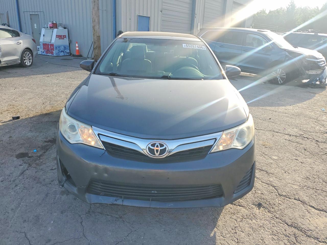 2012 Toyota Camry Le Gray vin: 4T1BF1FK5CU166576