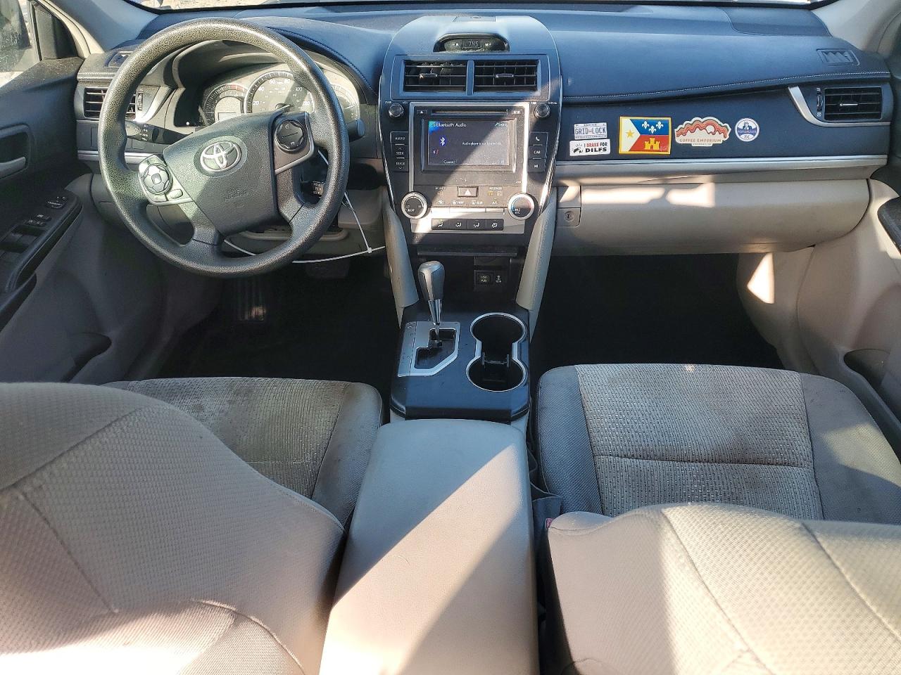 2012 Toyota Camry Le Gray vin: 4T1BF1FK5CU166576