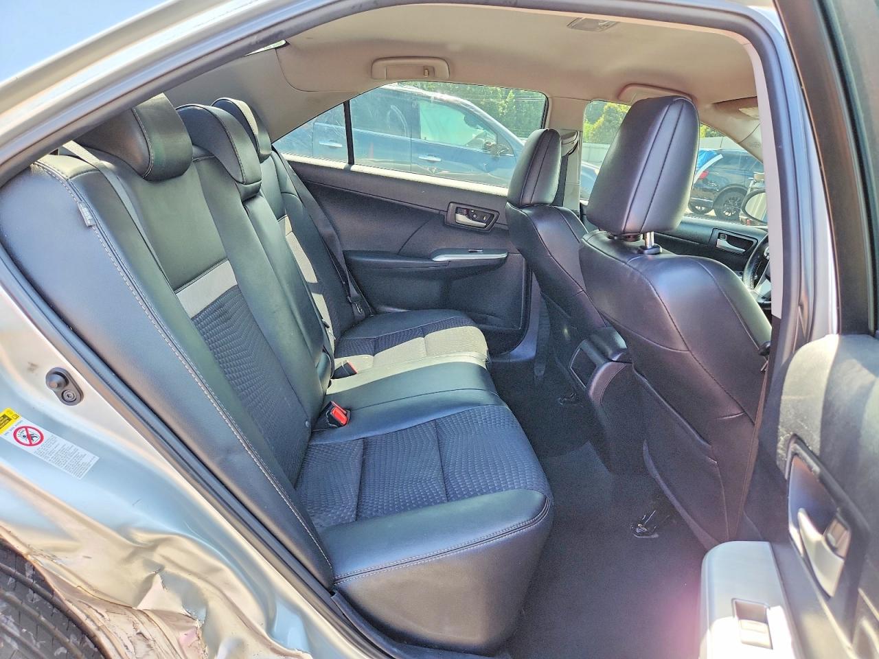2012 Toyota Camry Se Silver vin: 4T1BF1FK5CU178372
