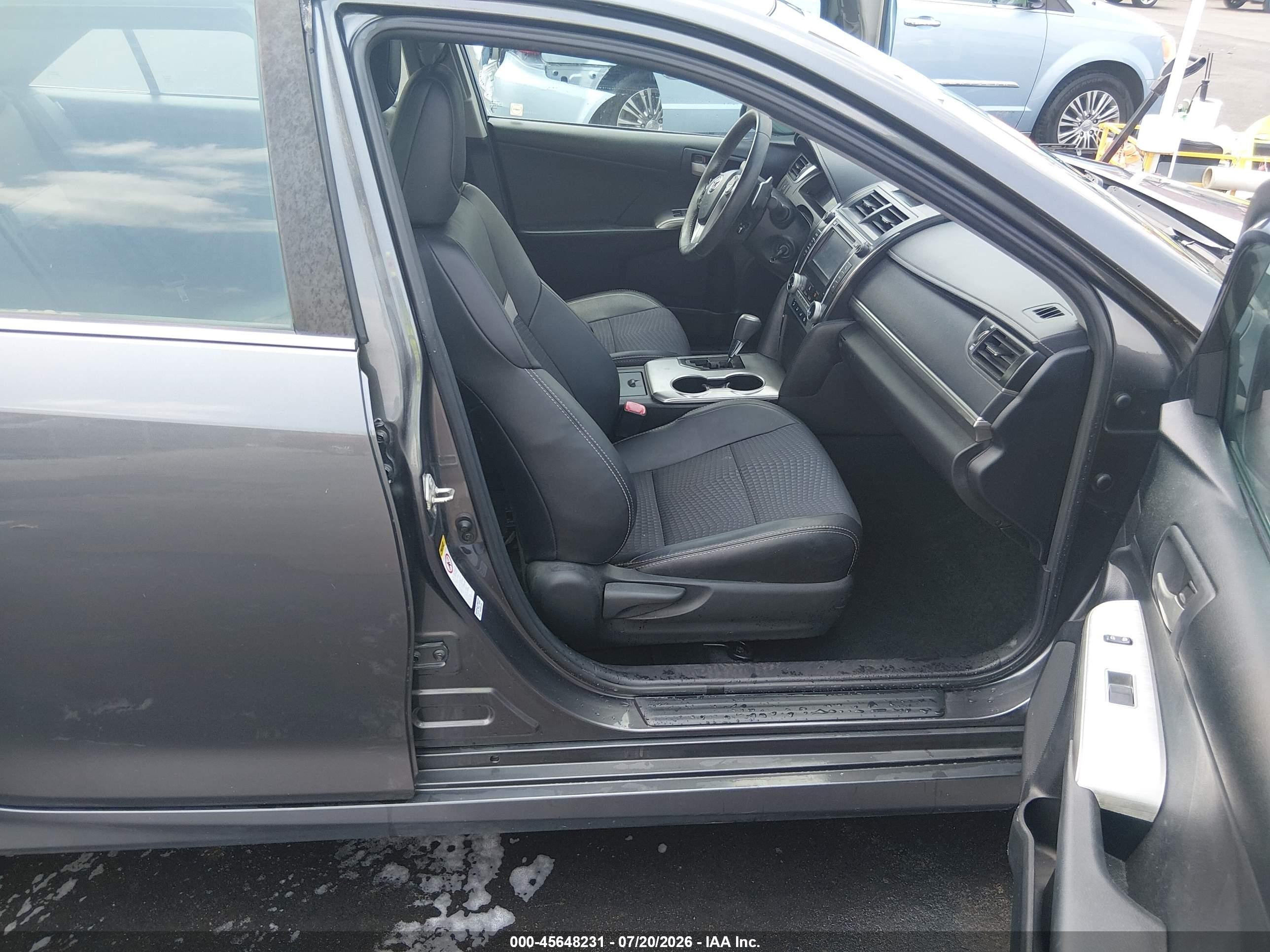 2012 Toyota Camry Se Gray vin: 4T1BF1FK5CU200368