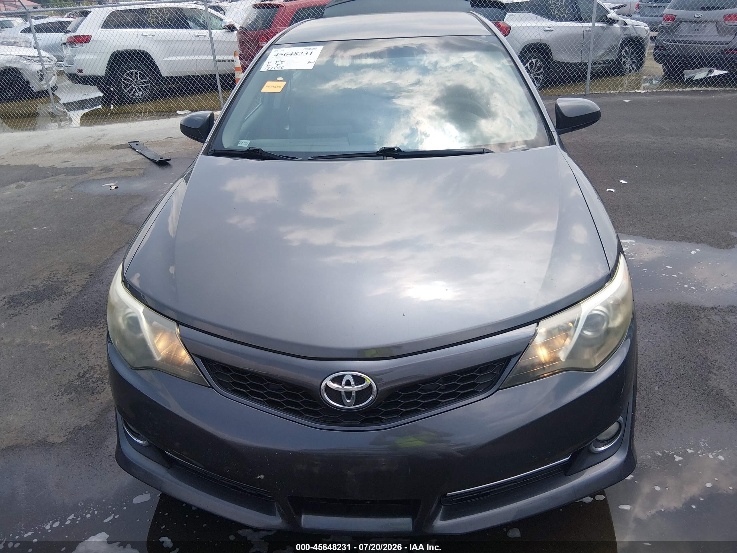 2012 Toyota Camry Se Gray vin: 4T1BF1FK5CU200368