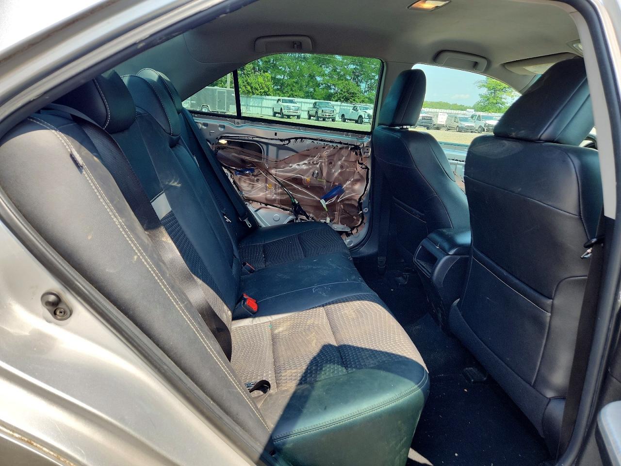 2012 Toyota Camry Se Silver vin: 4T1BF1FK5CU503618