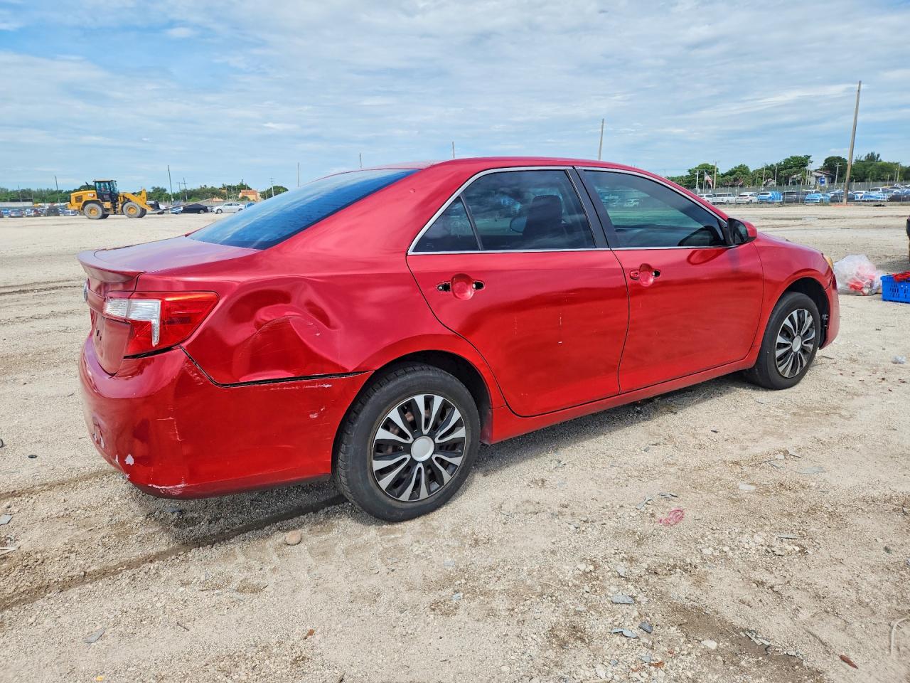 2012 Toyota Camry L Red vin: 4T1BF1FK5CU510181