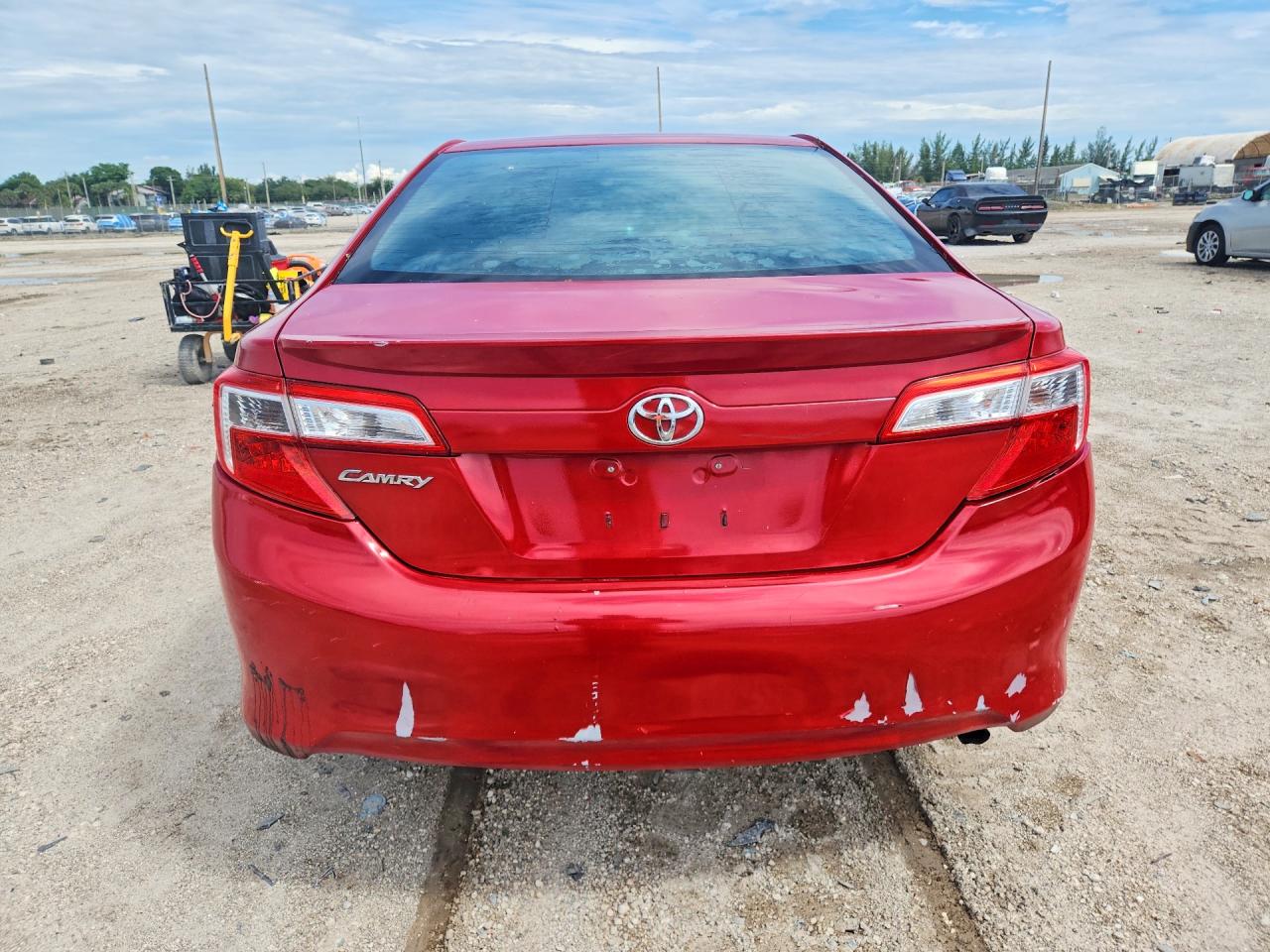 2012 Toyota Camry L Red vin: 4T1BF1FK5CU510181