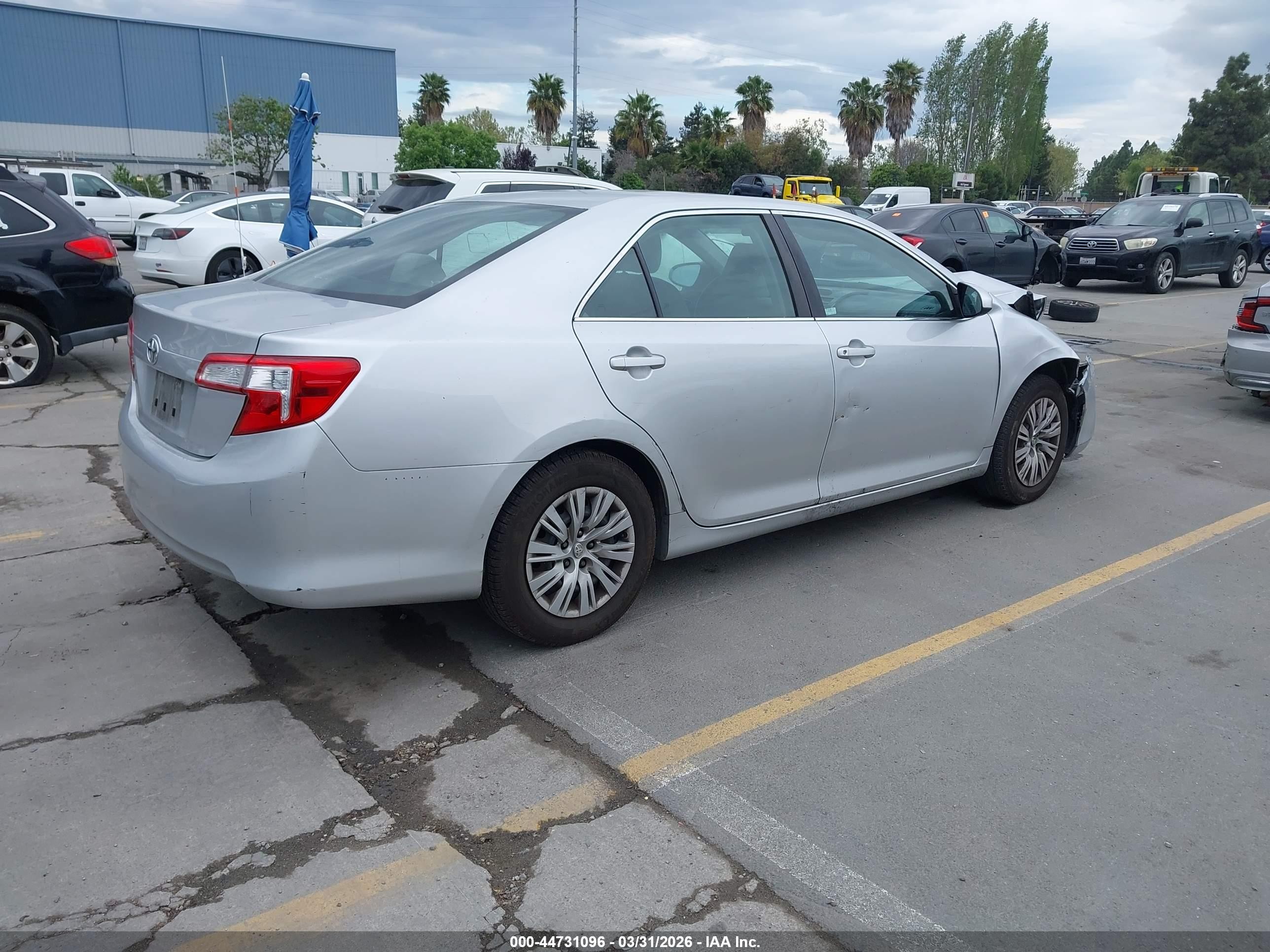 2012 Toyota Camry L Серый vin: 4T1BF1FK5CU517261