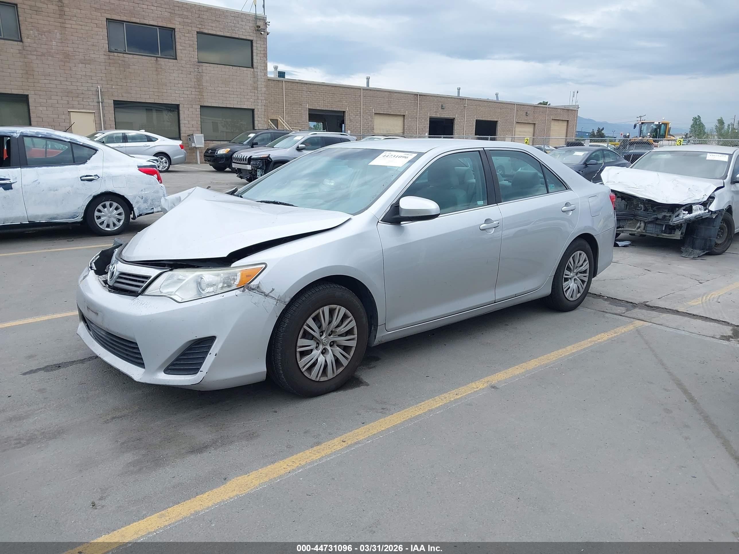 2012 Toyota Camry L Серый vin: 4T1BF1FK5CU517261