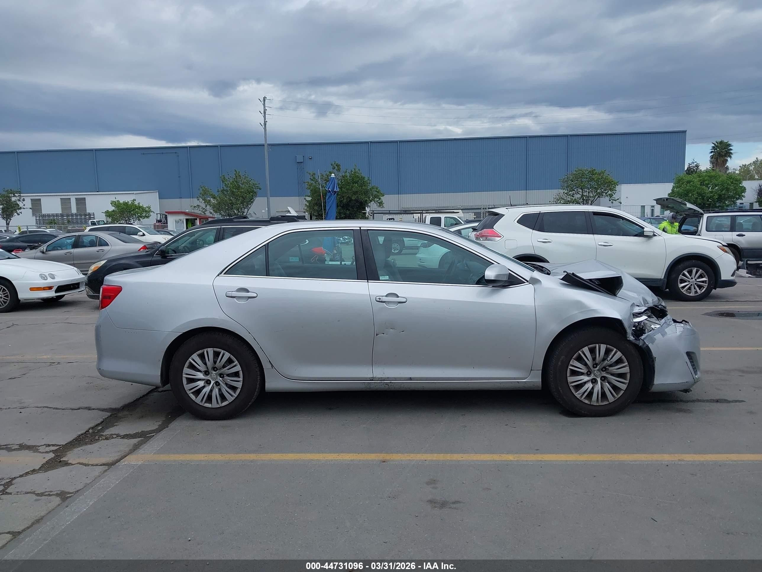2012 Toyota Camry L Серый vin: 4T1BF1FK5CU517261