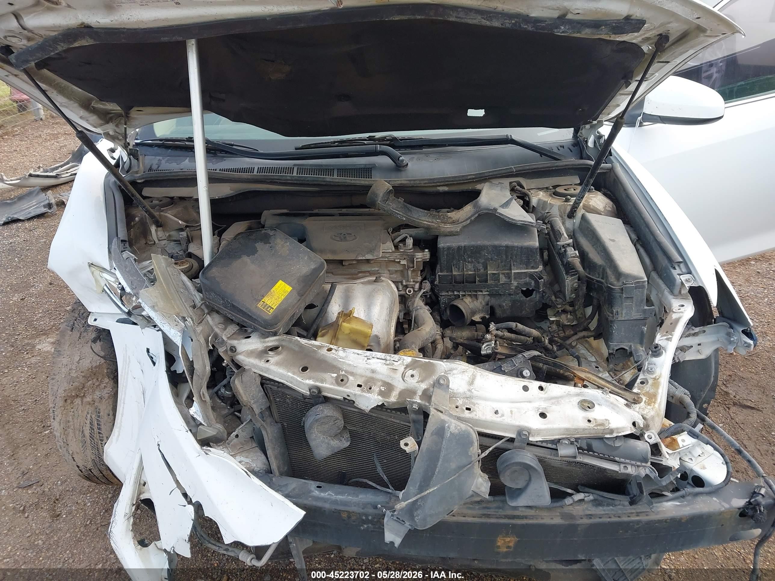 2012 Toyota Camry Le White vin: 4T1BF1FK5CU518720