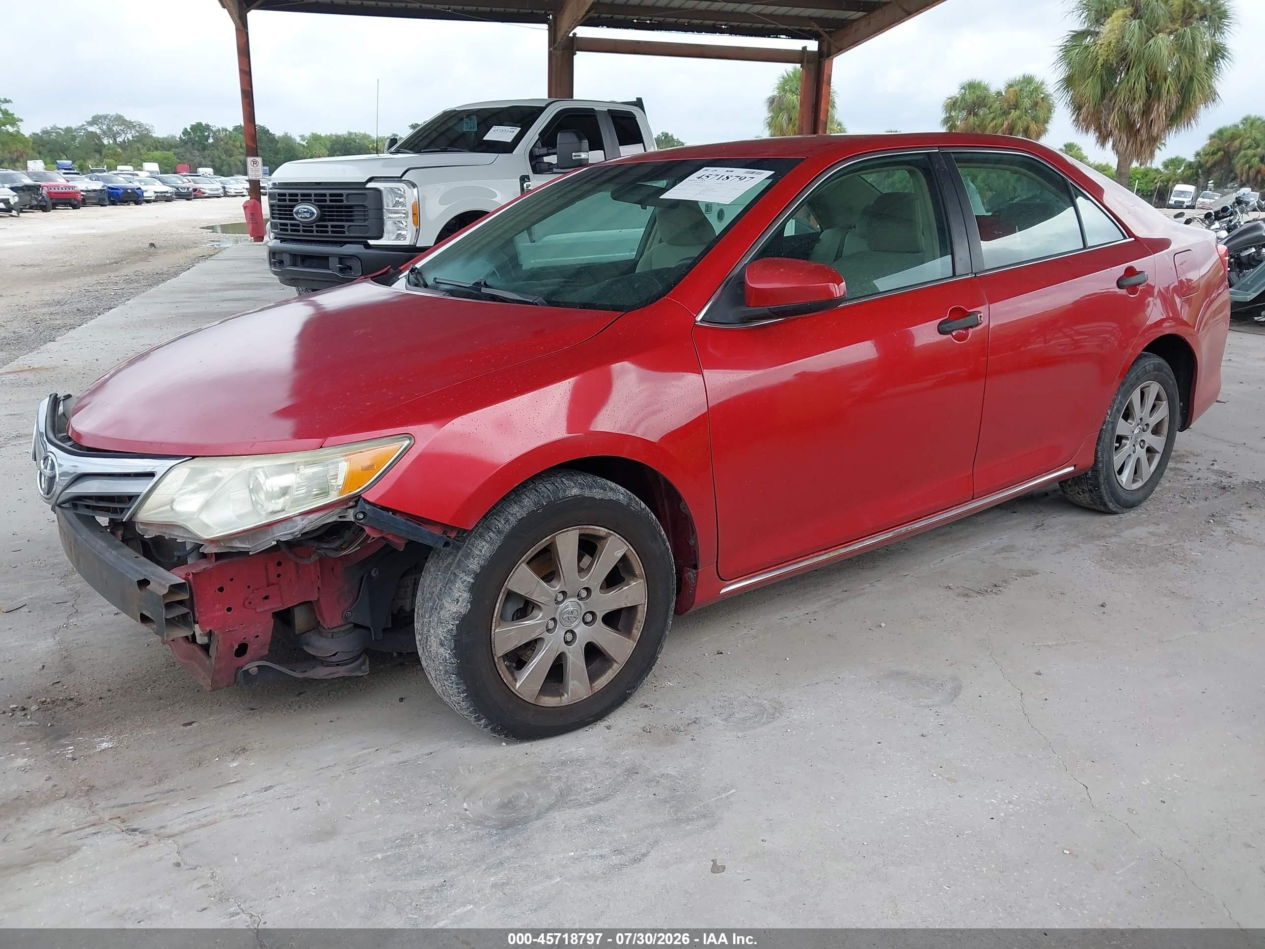 2012 Toyota Camry Le Red vin: 4T1BF1FK5CU520287