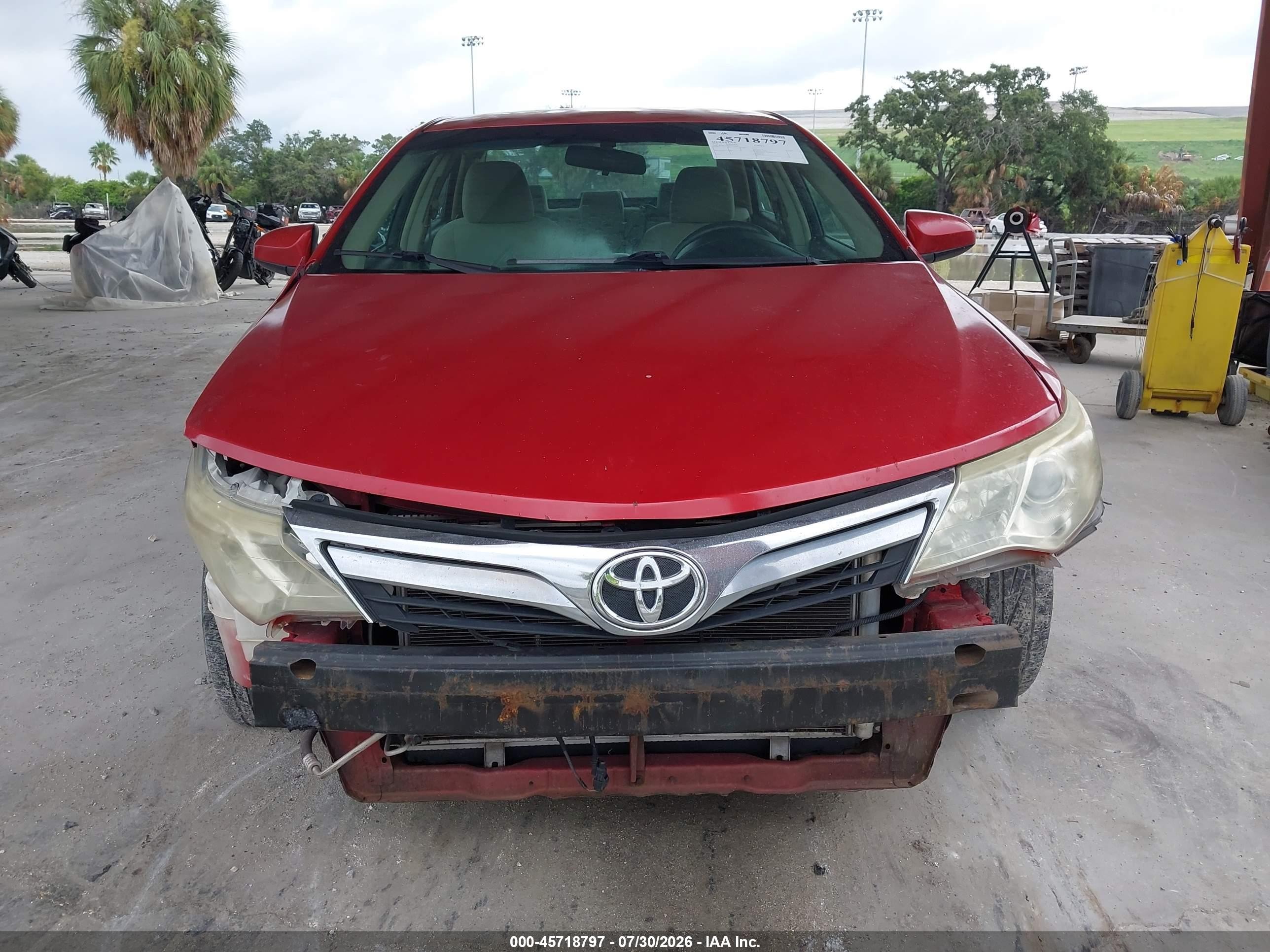 2012 Toyota Camry Le Red vin: 4T1BF1FK5CU520287