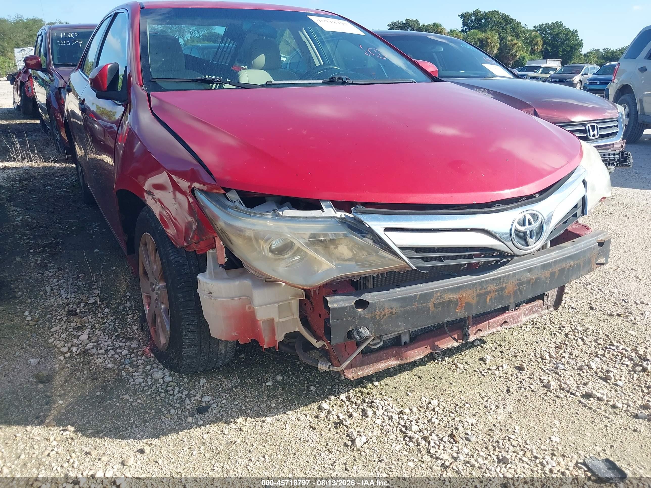2012 Toyota Camry Le Red vin: 4T1BF1FK5CU520287