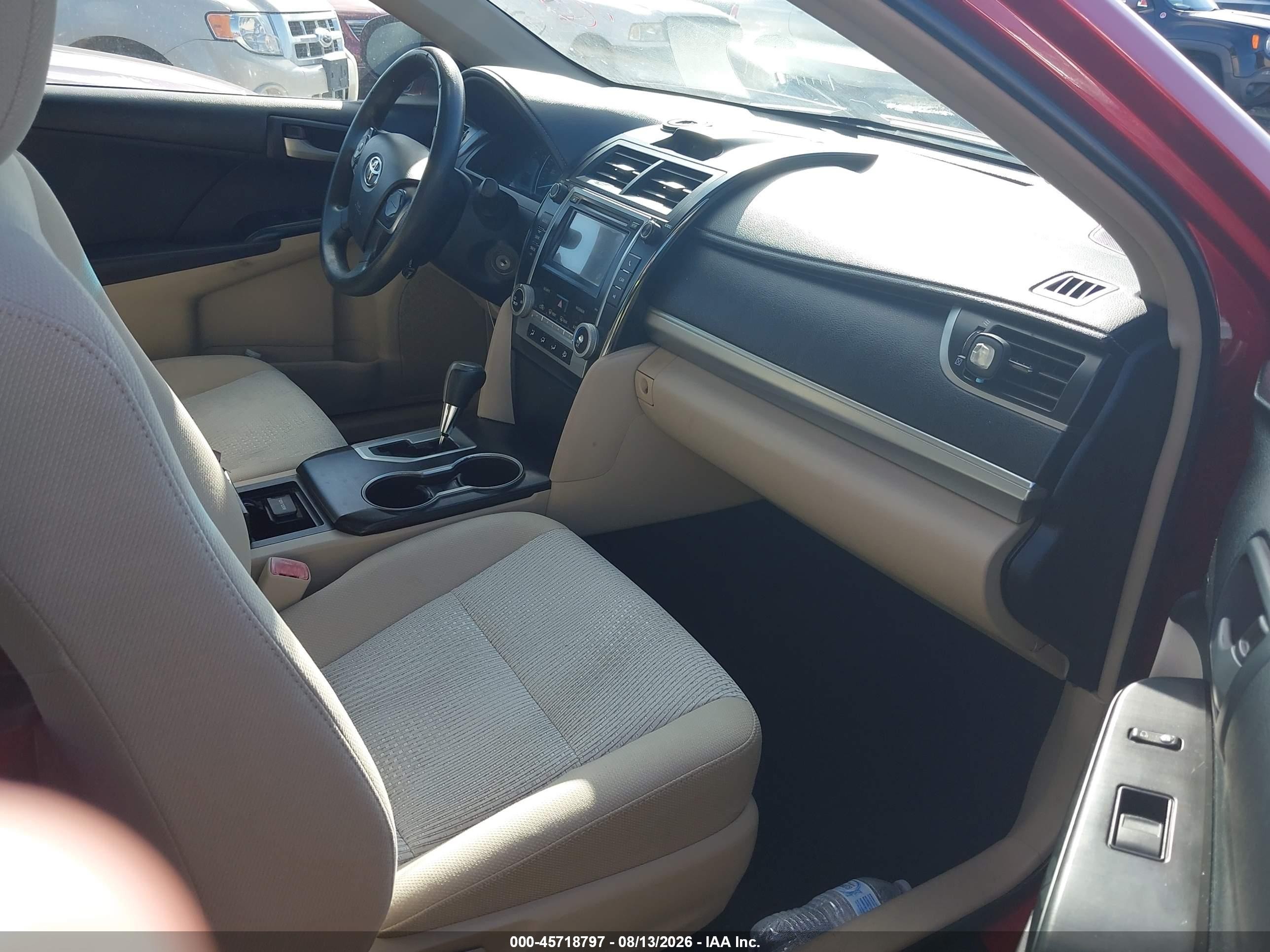 2012 Toyota Camry Le Red vin: 4T1BF1FK5CU520287