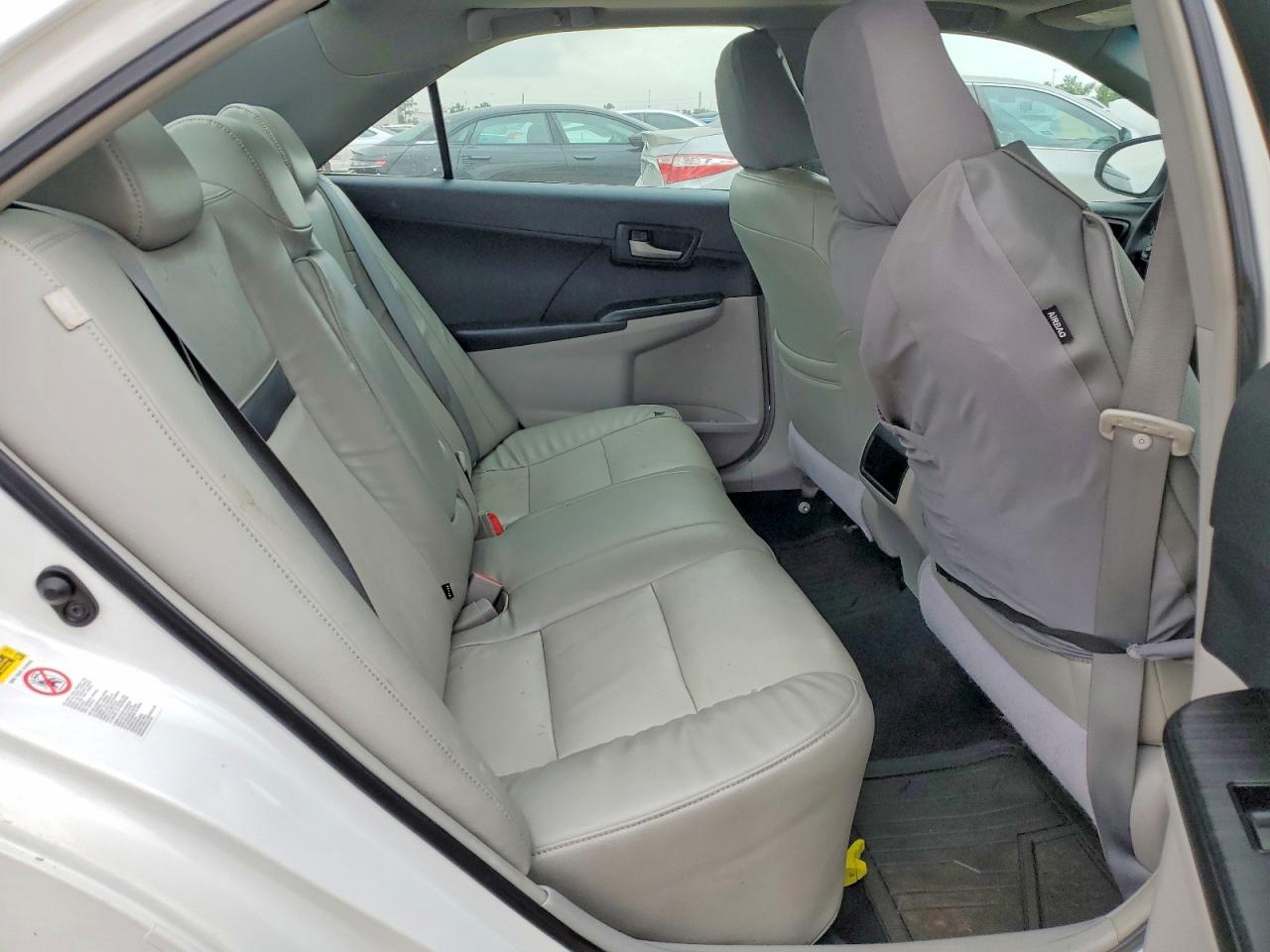 2012 Toyota Camry Le White vin: 4T1BF1FK5CU521990