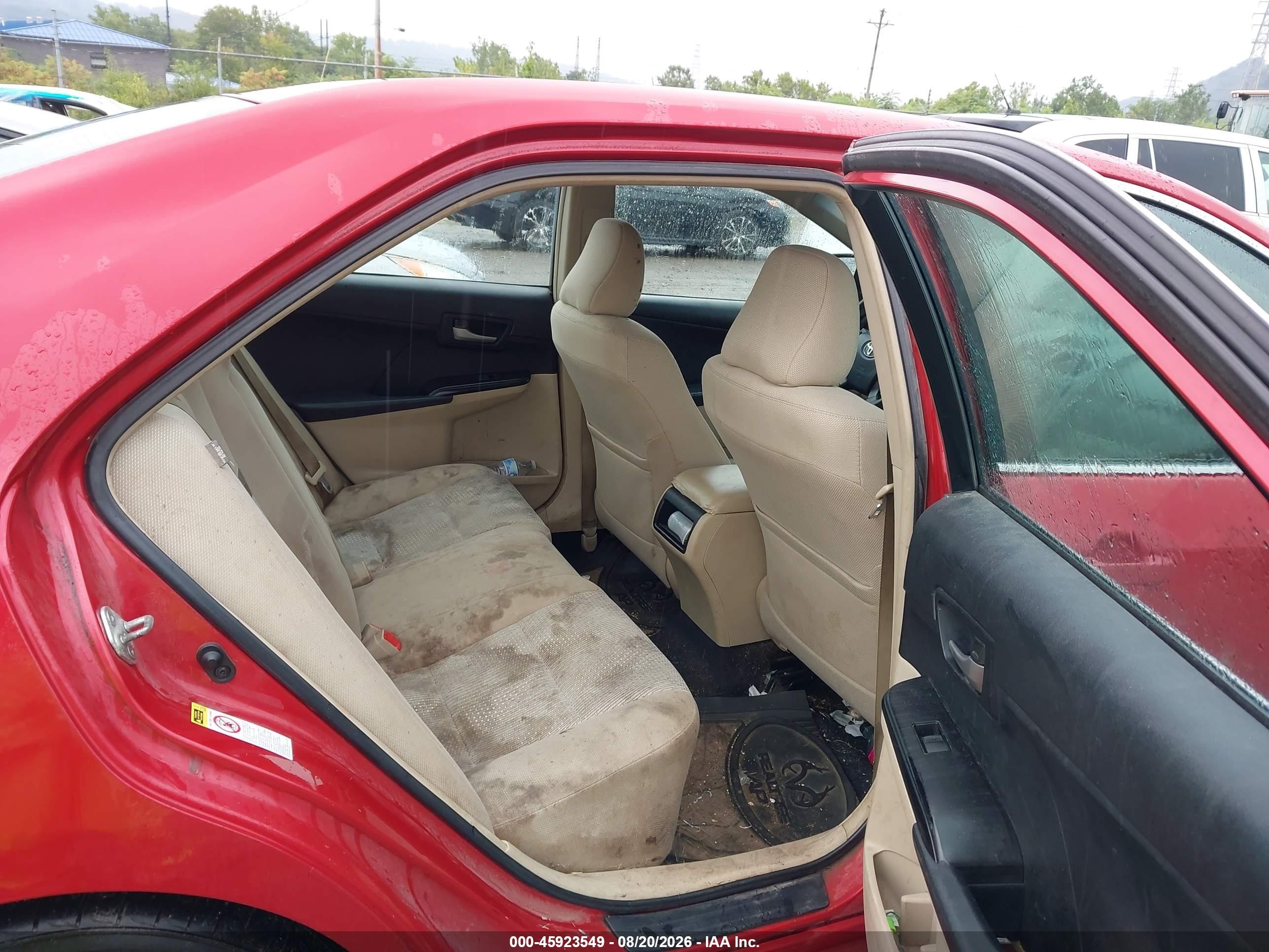 2012 Toyota Camry Le Red vin: 4T1BF1FK5CU549448