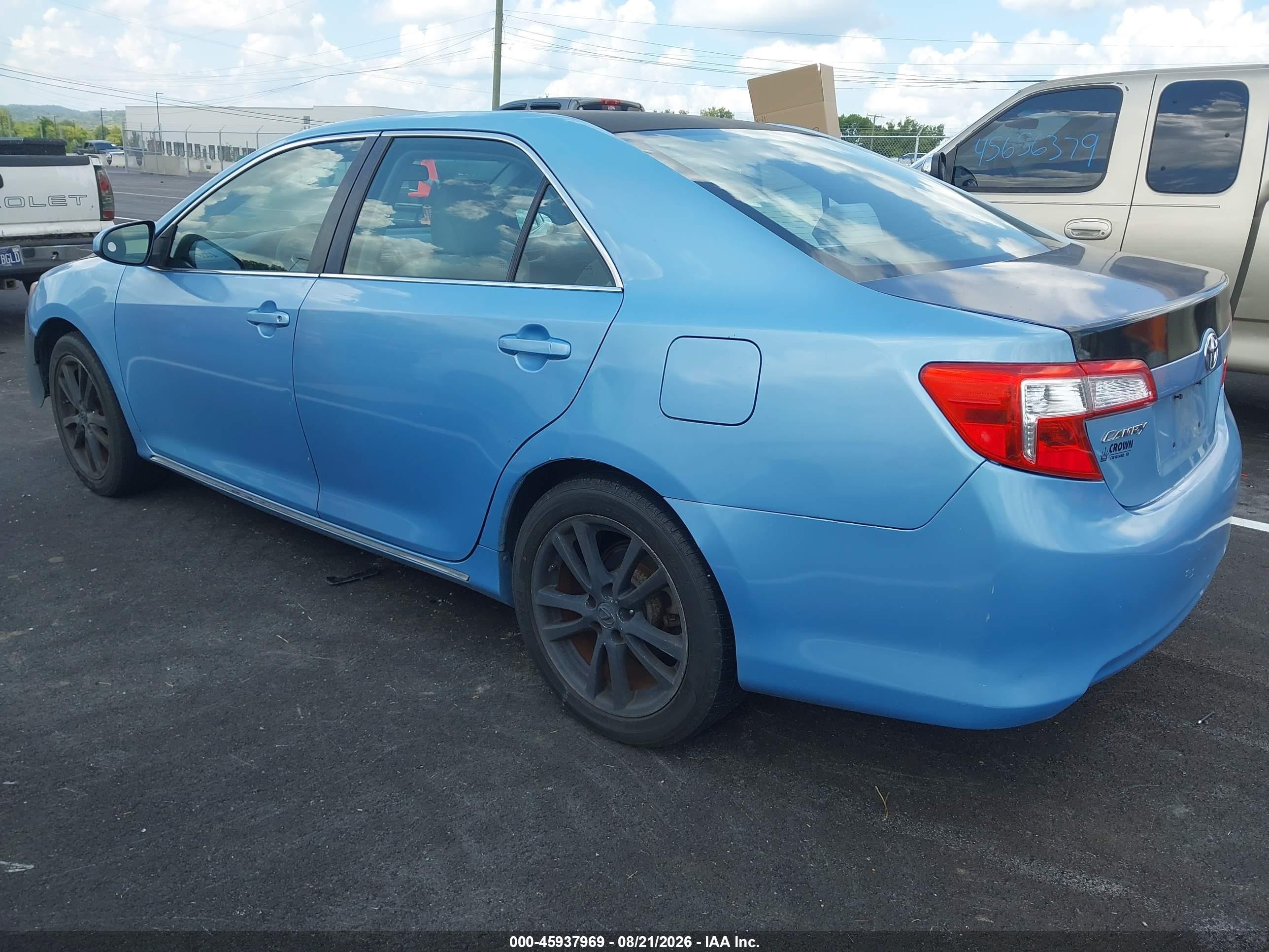 2012 Toyota Camry Le Blue vin: 4T1BF1FK5CU560420