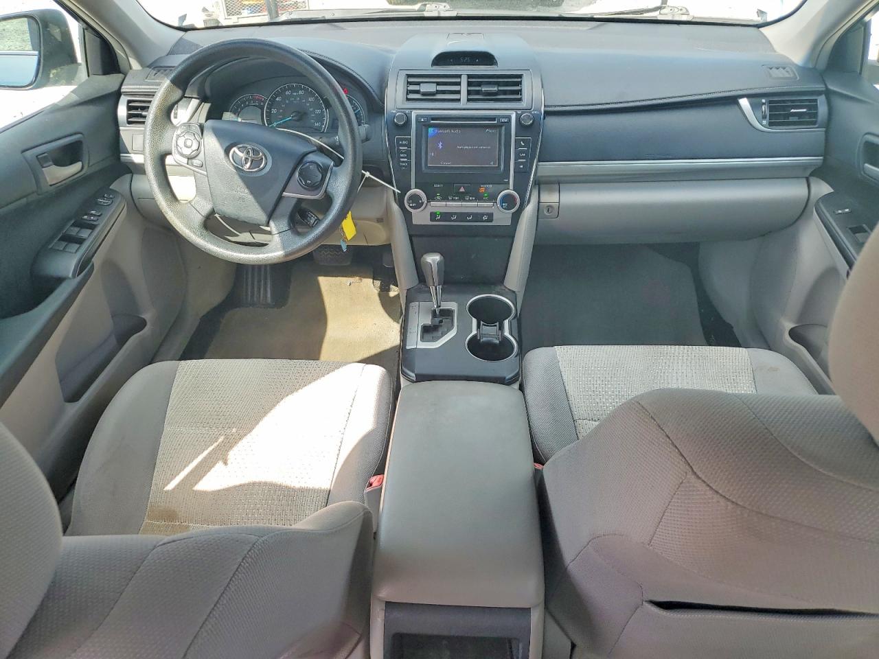 2012 Toyota Camry Le Blue vin: 4T1BF1FK5CU572048
