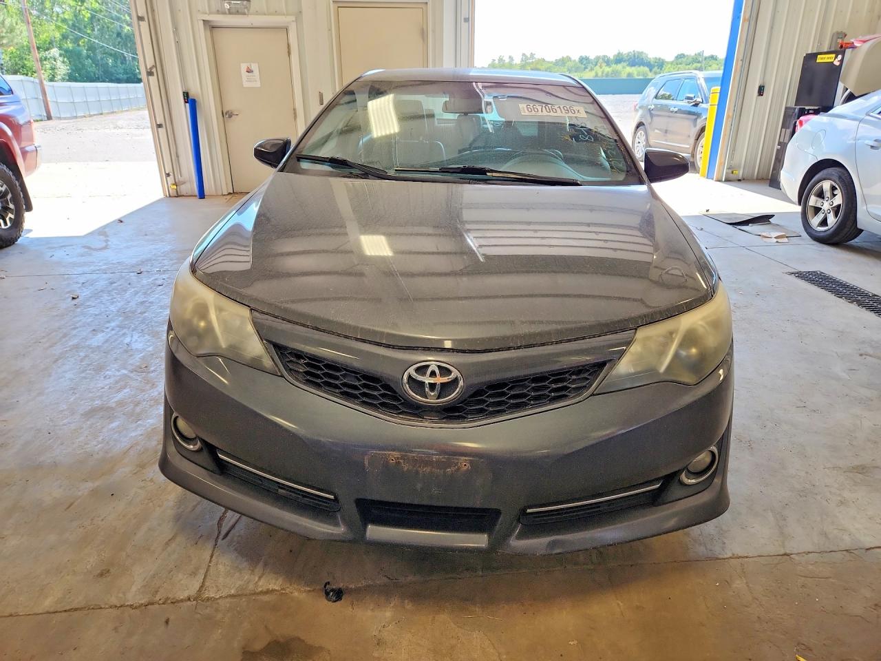 2012 Toyota Camry Se Gray vin: 4T1BF1FK5CU577864