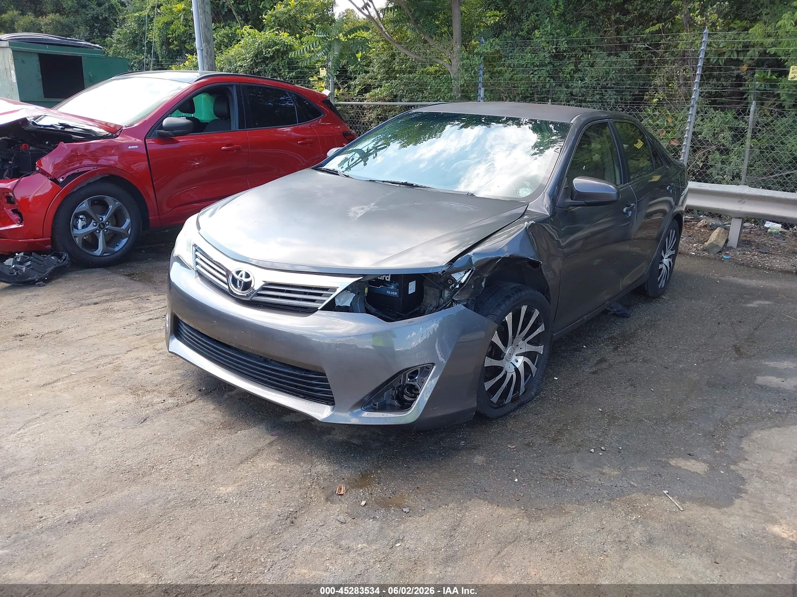 2012 Toyota Camry L Gray vin: 4T1BF1FK5CU582160