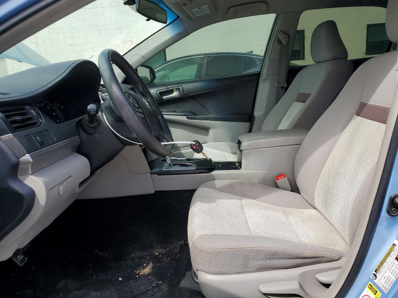 2012 Toyota Camry Le Blue vin: 4T1BF1FK5CU583101