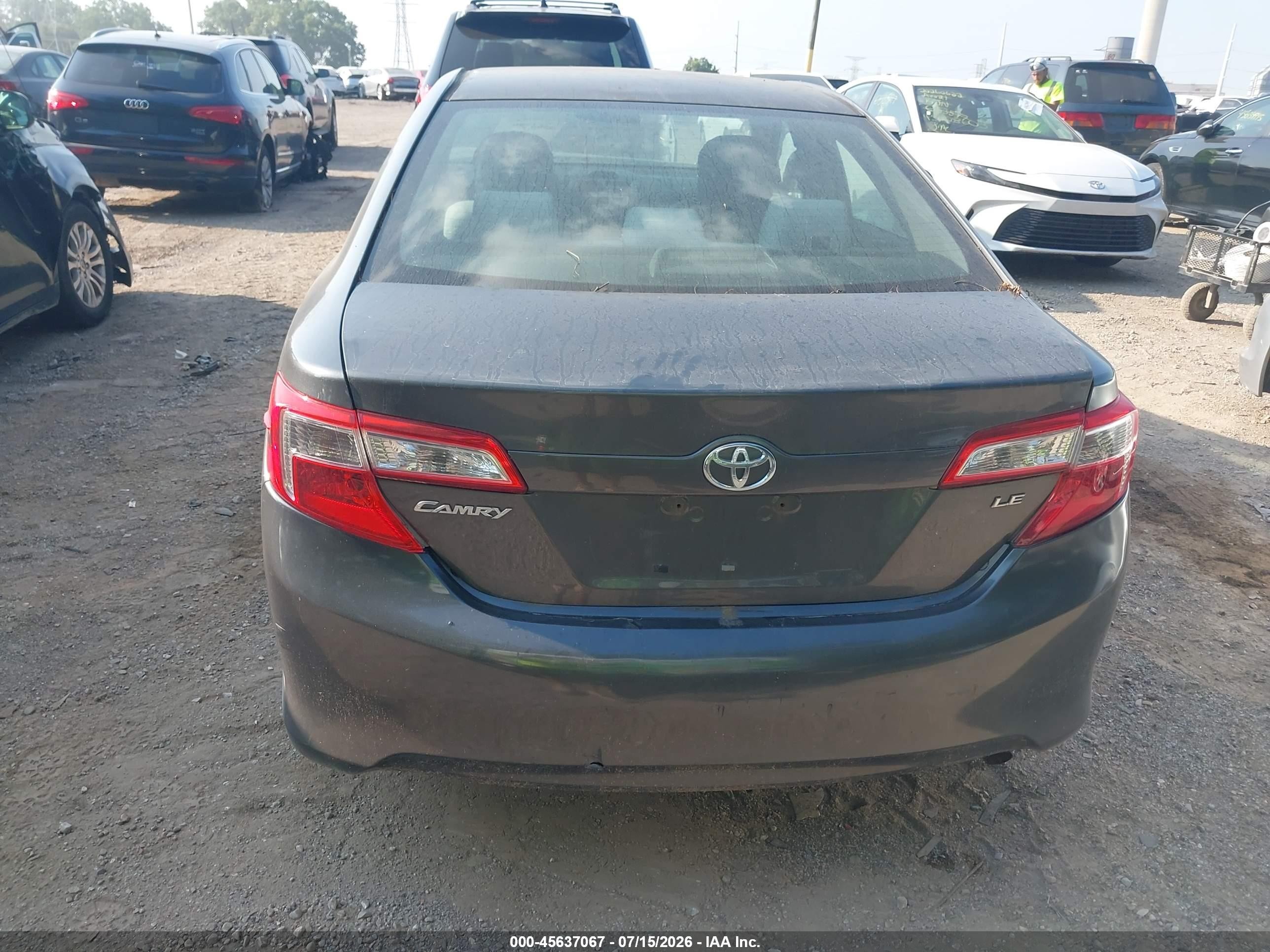 2012 Toyota Camry Le Gray vin: 4T1BF1FK5CU587262