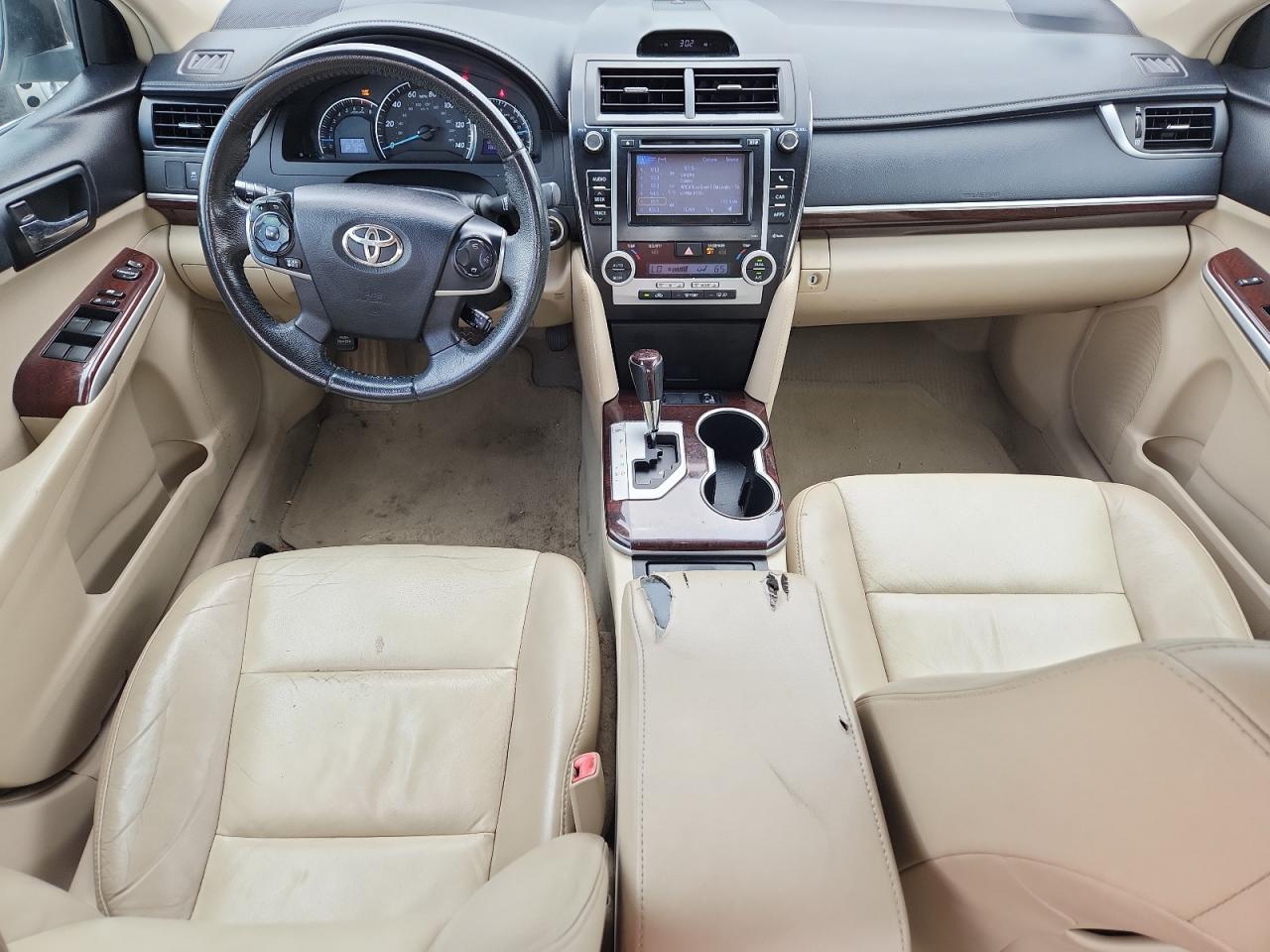 2012 Toyota Camry Xle White vin: 4T1BF1FK5CU607963