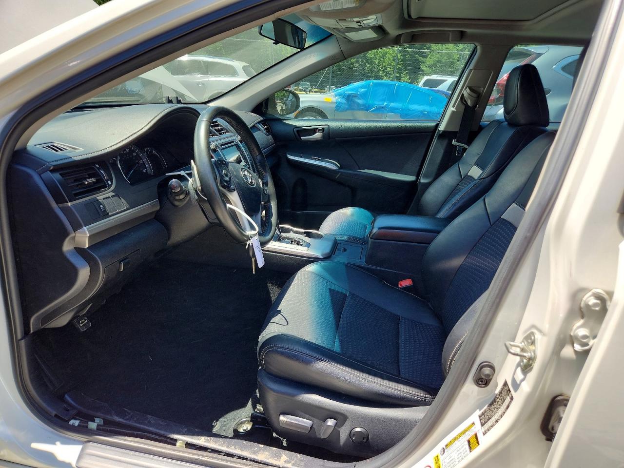 2012 Toyota Camry Se Sport Limited Edition White vin: 4T1BF1FK5CU623838