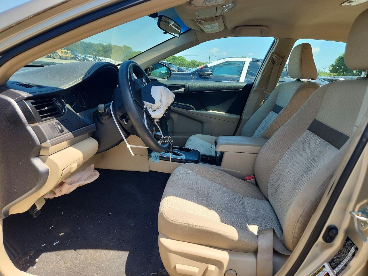 2013 Toyota Camry Le Gold vin: 4T1BF1FK5DU206768