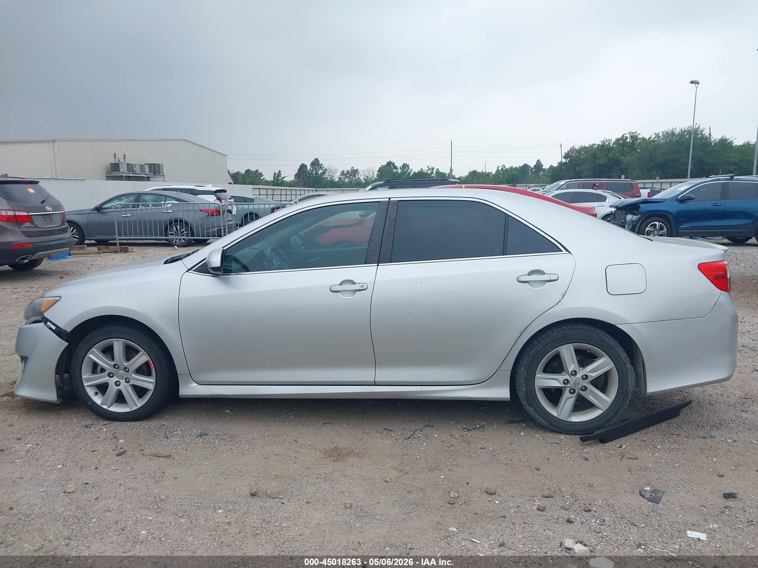 2013 Toyota Camry Se Серебряный vin: 4T1BF1FK5DU216877