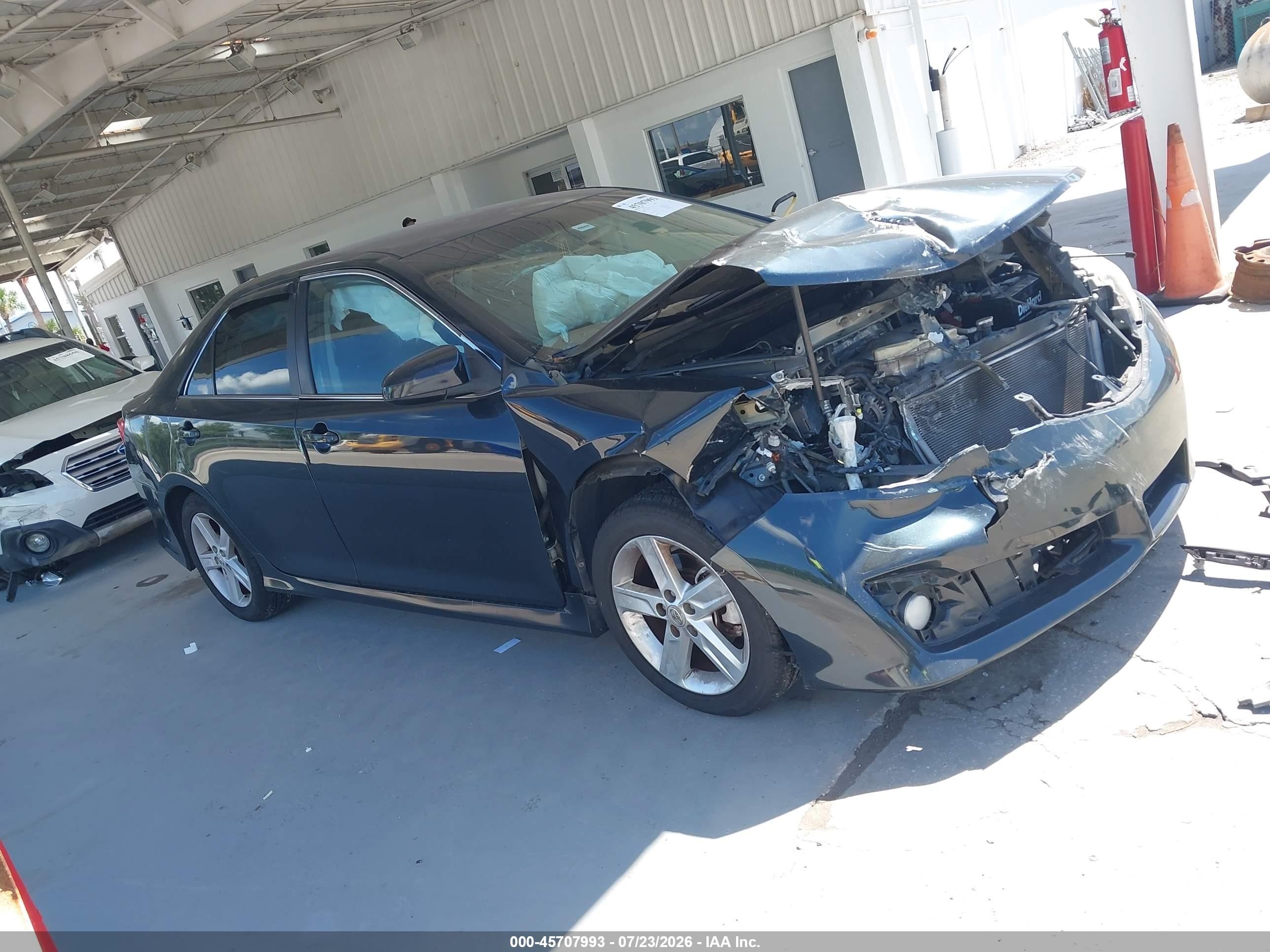 2013 Toyota Camry Se Dark Blue vin: 4T1BF1FK5DU227829