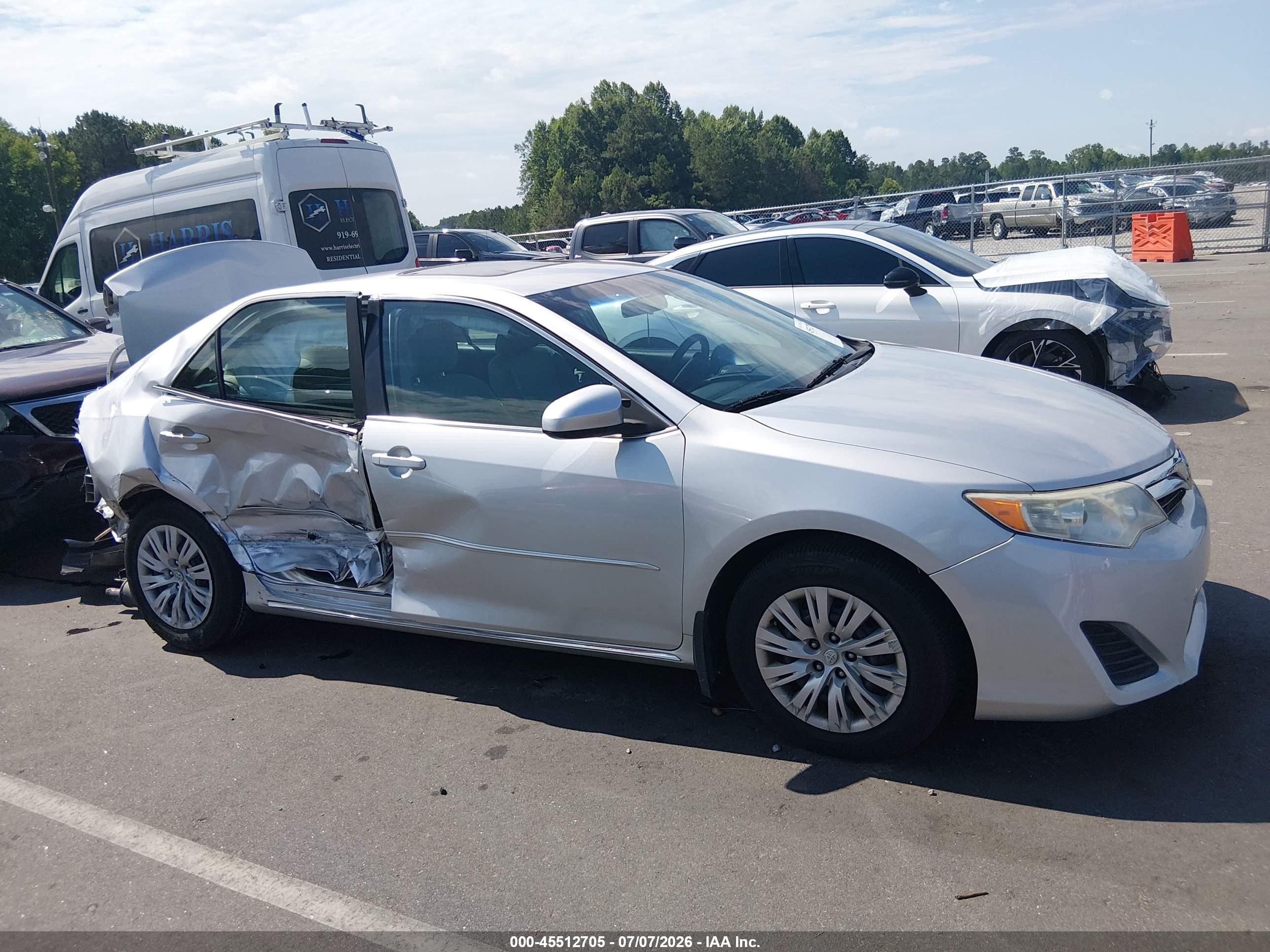 2013 Toyota Camry Le Silver vin: 4T1BF1FK5DU241150